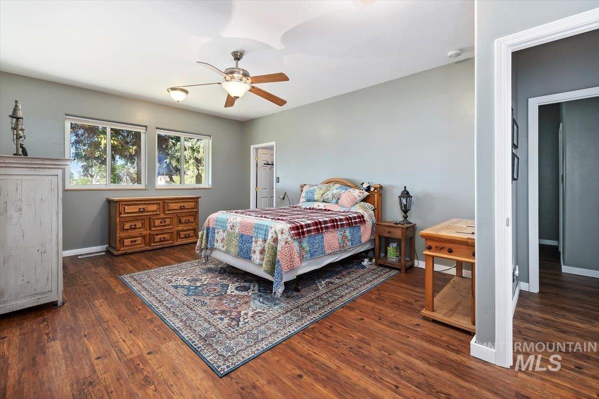 249 W 500 S, Jerome, Idaho 83338, 3 Bedrooms, 3 Bathrooms, Residential For Sale, Price $850,000,MLS 98956174