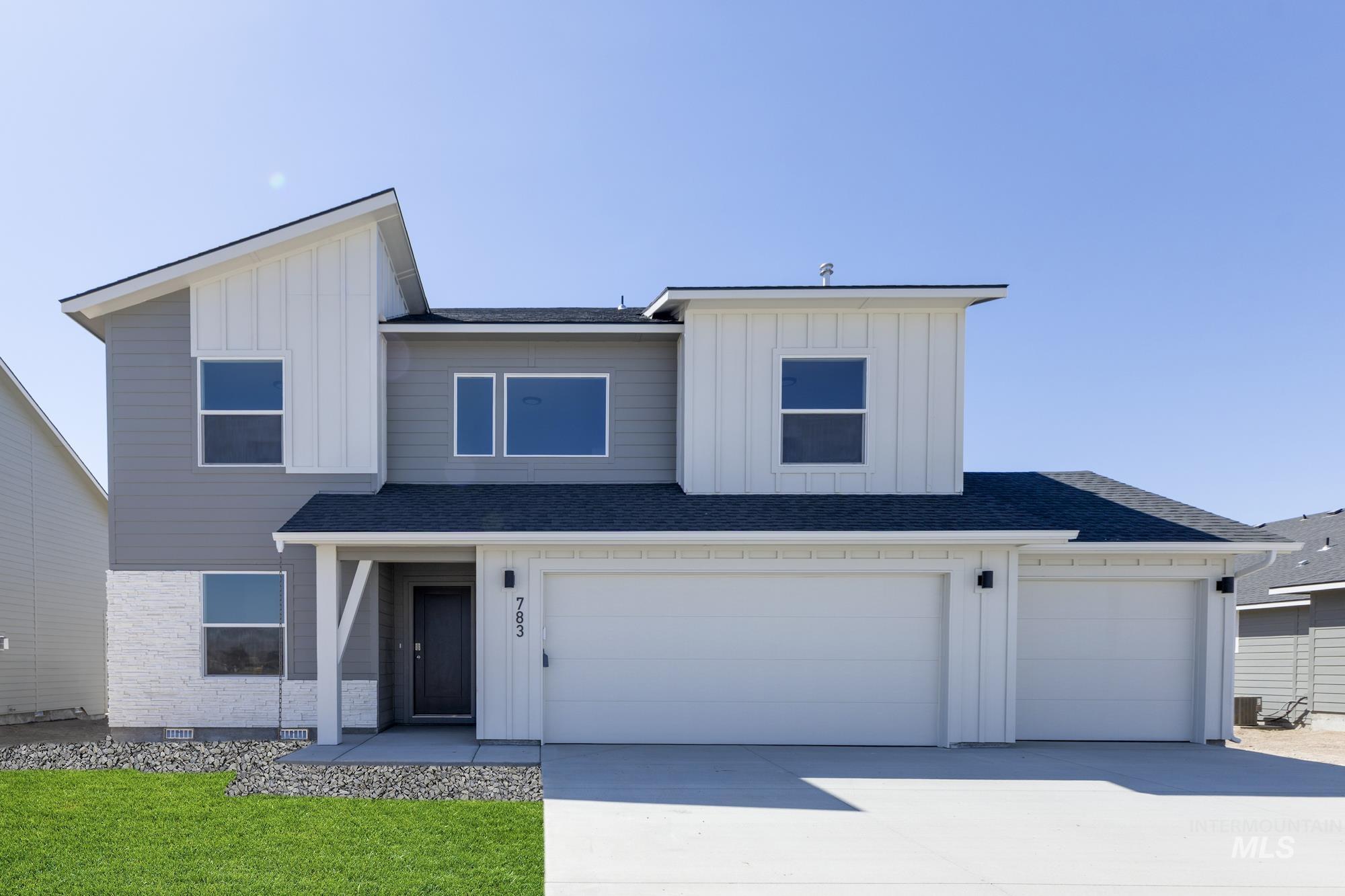 783 Morrow St, Mountain Home, Idaho 83647, 5 Bedrooms, 3 Bathrooms, Residential For Sale, Price $424,990,MLS 98956175