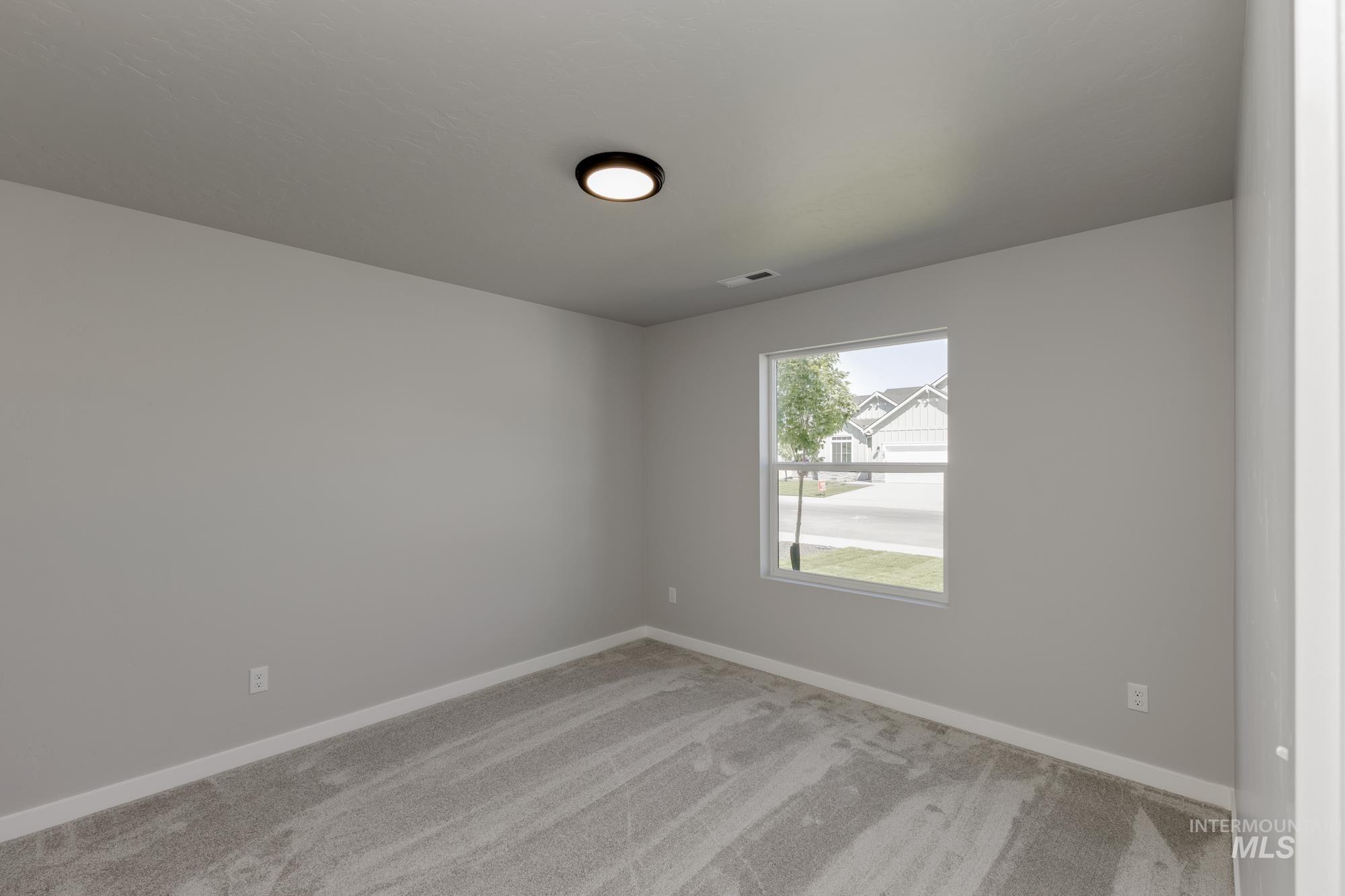 685 W Striped Owl St, Kuna, Idaho 83634, 5 Bedrooms, 3 Bathrooms, Residential For Sale, Price $499,990,MLS 98956205