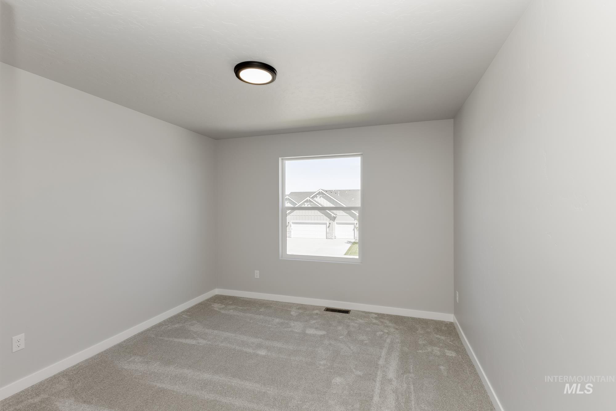 685 W Striped Owl St, Kuna, Idaho 83634, 5 Bedrooms, 3 Bathrooms, Residential For Sale, Price $499,990,MLS 98956205