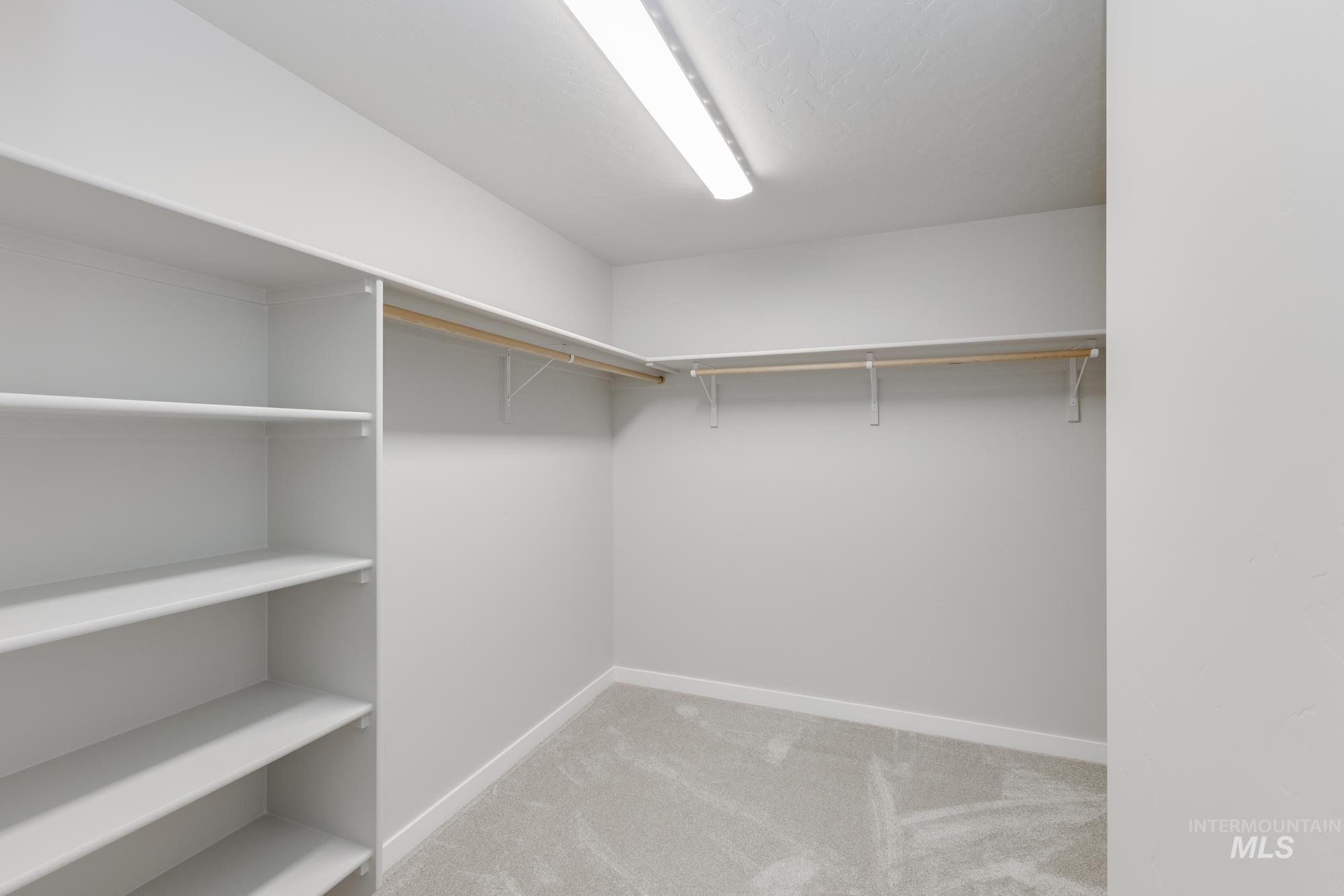 685 W Striped Owl St, Kuna, Idaho 83634, 5 Bedrooms, 3 Bathrooms, Residential For Sale, Price $499,990,MLS 98956205