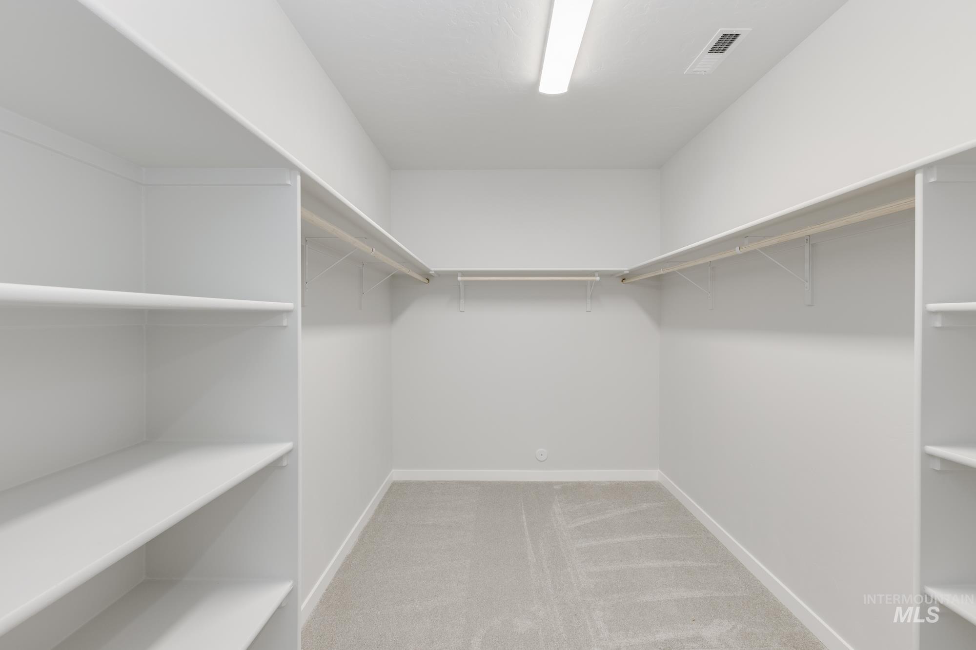 684 W Striped Owl St, Kuna, Idaho 83634, 4 Bedrooms, 2 Bathrooms, Residential For Sale, Price $534,990,MLS 98956207