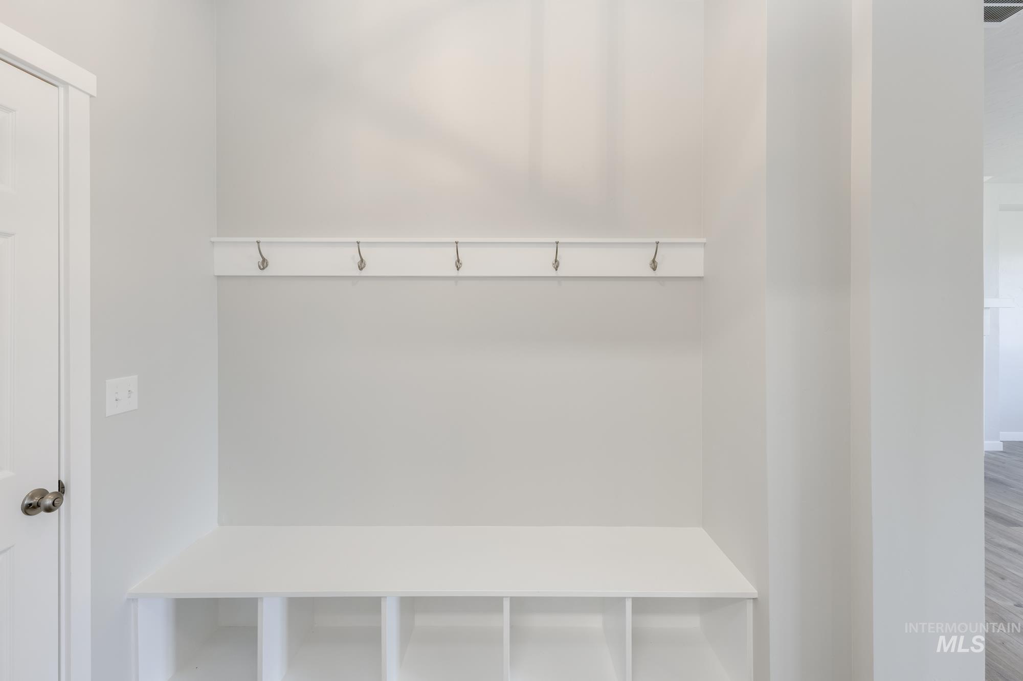 702 W Striped Owl St, Kuna, Idaho 83634, 4 Bedrooms, 2 Bathrooms, Residential For Sale, Price $519,990,MLS 98956208