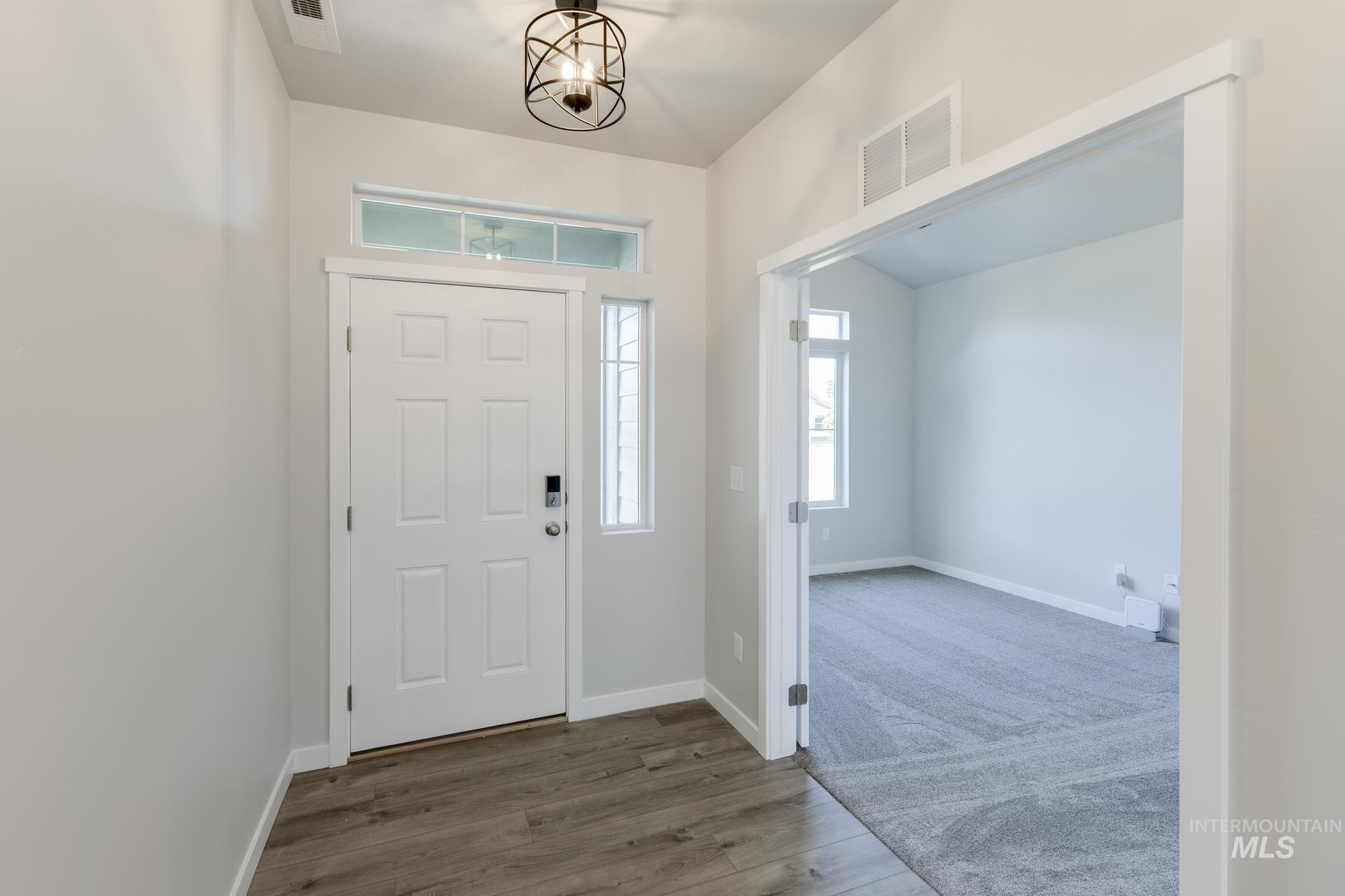 702 W Striped Owl St, Kuna, Idaho 83634, 4 Bedrooms, 2 Bathrooms, Residential For Sale, Price $519,990,MLS 98956208