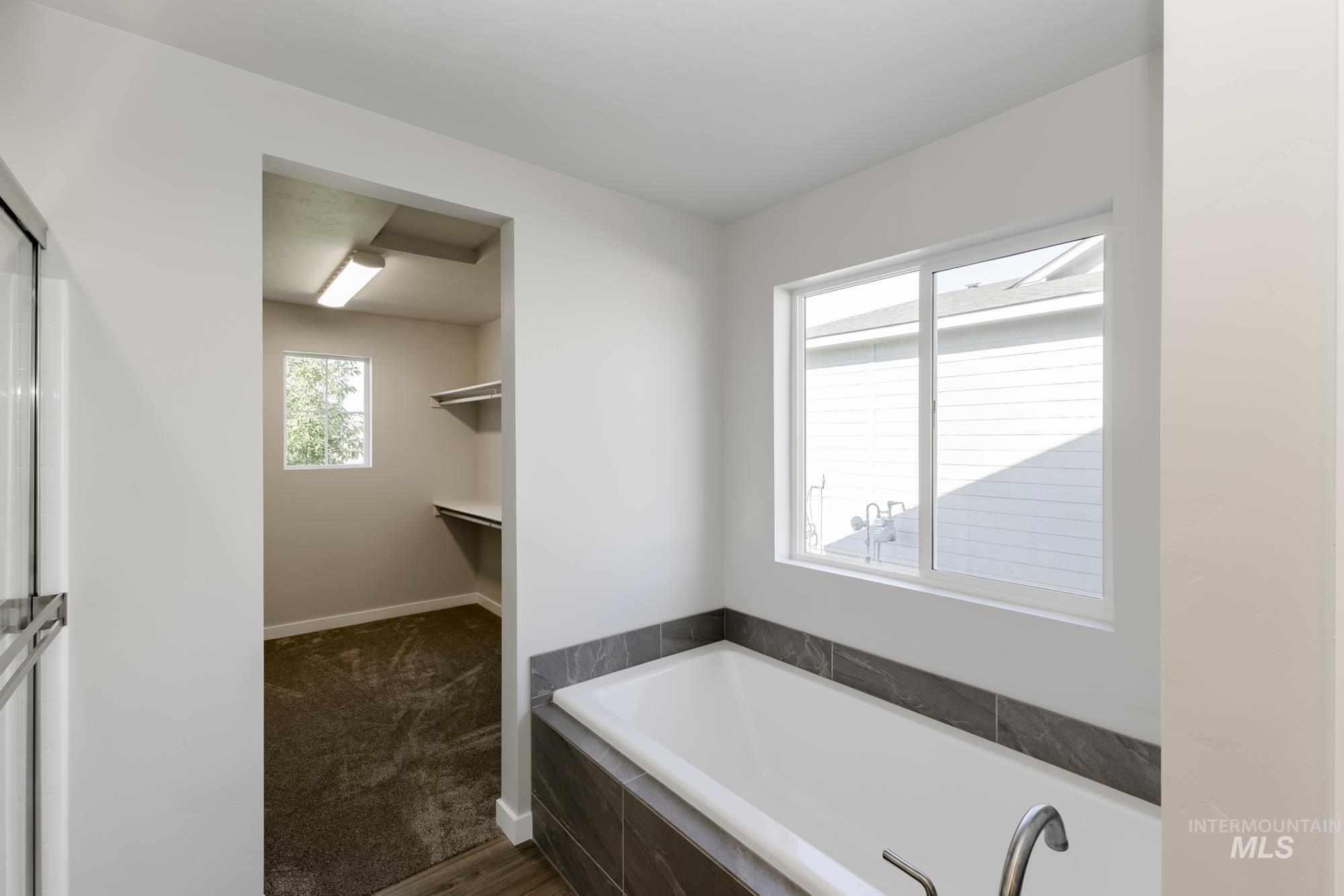 702 W Striped Owl St, Kuna, Idaho 83634, 4 Bedrooms, 2 Bathrooms, Residential For Sale, Price $519,990,MLS 98956208