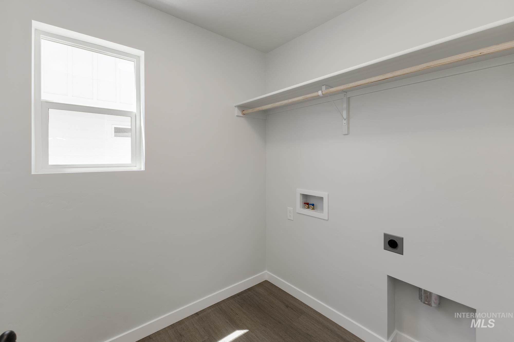 4274 E Kalinga St, Meridian, Idaho 83642, 3 Bedrooms, 2.5 Bathrooms, Residential For Sale, Price $437,990,MLS 98956211