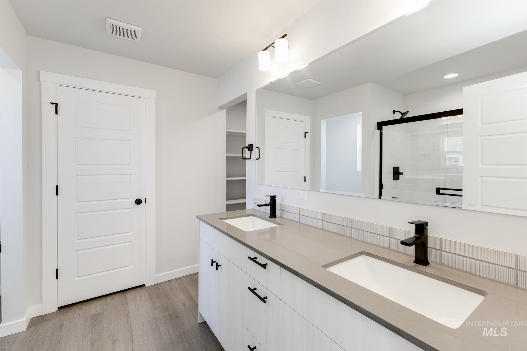 4274 E Kalinga St, Meridian, Idaho 83642, 3 Bedrooms, 2.5 Bathrooms, Residential For Sale, Price $437,990,MLS 98956211