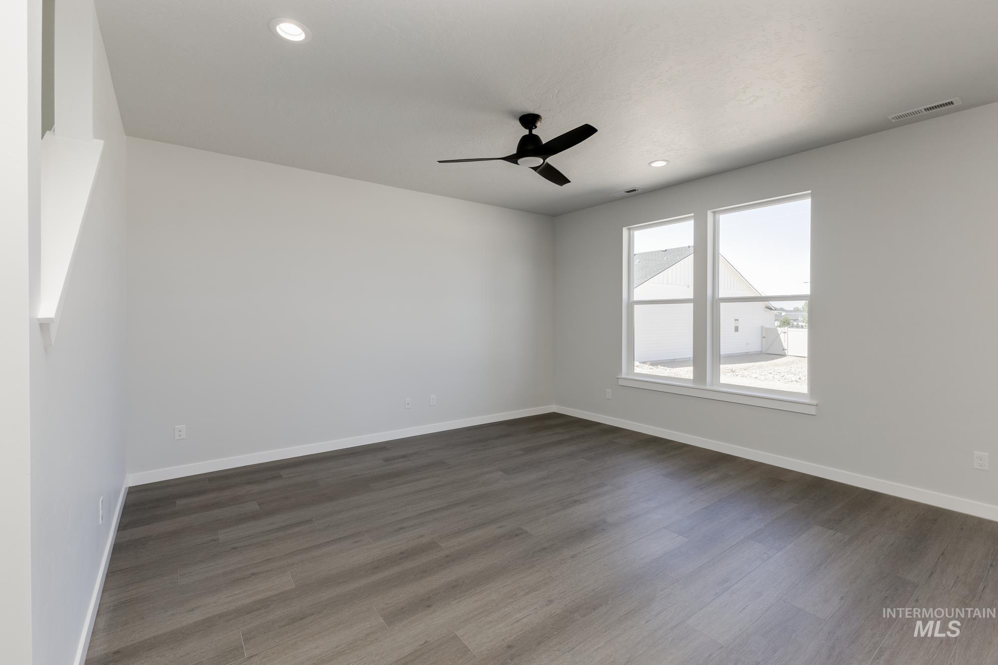 4274 E Kalinga St, Meridian, Idaho 83642, 3 Bedrooms, 2.5 Bathrooms, Residential For Sale, Price $437,990,MLS 98956211