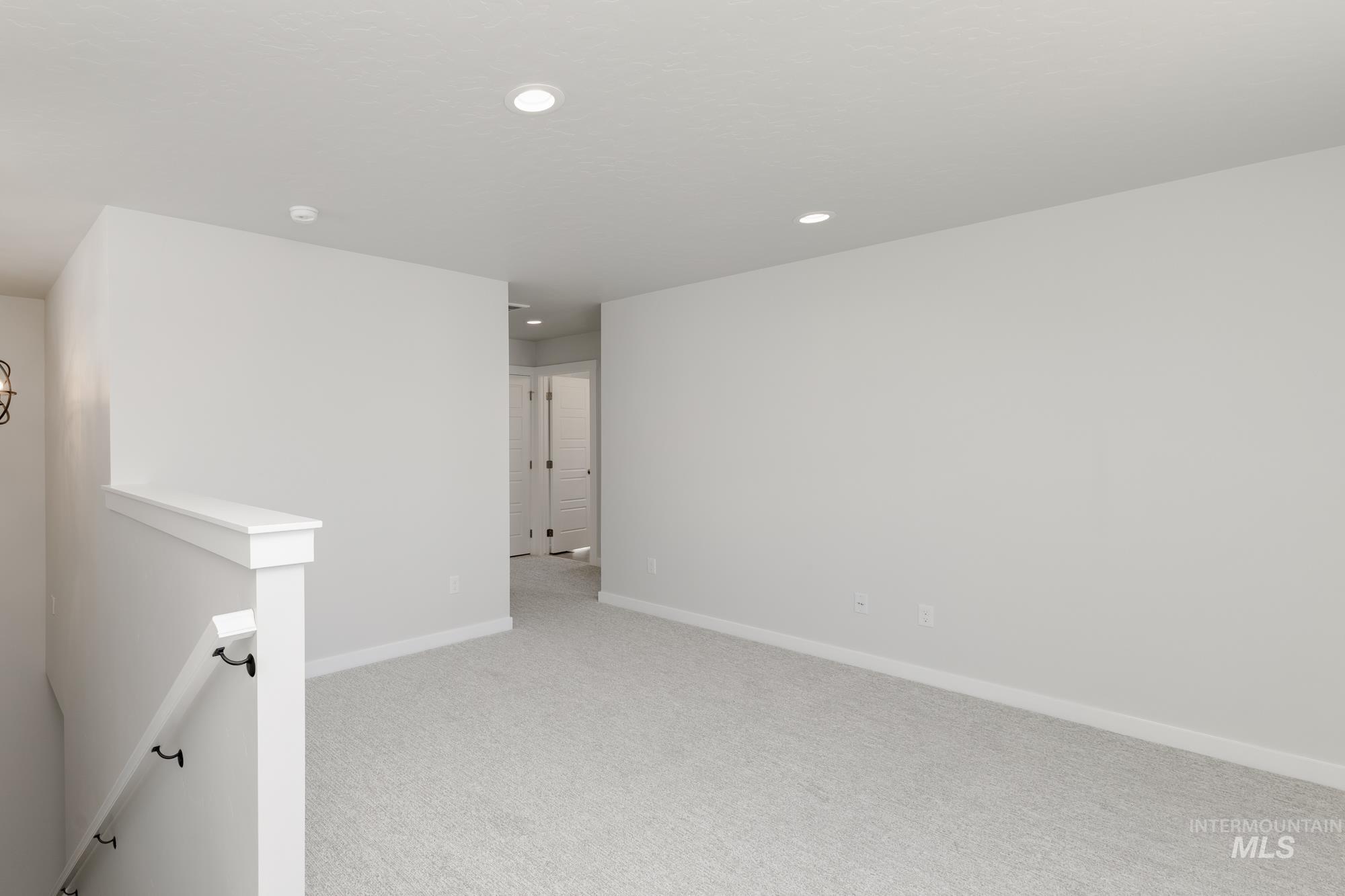 4223 E Woodmurra St, Meridian, Idaho 83642, 3 Bedrooms, 2.5 Bathrooms, Residential For Sale, Price $454,990,MLS 98956212