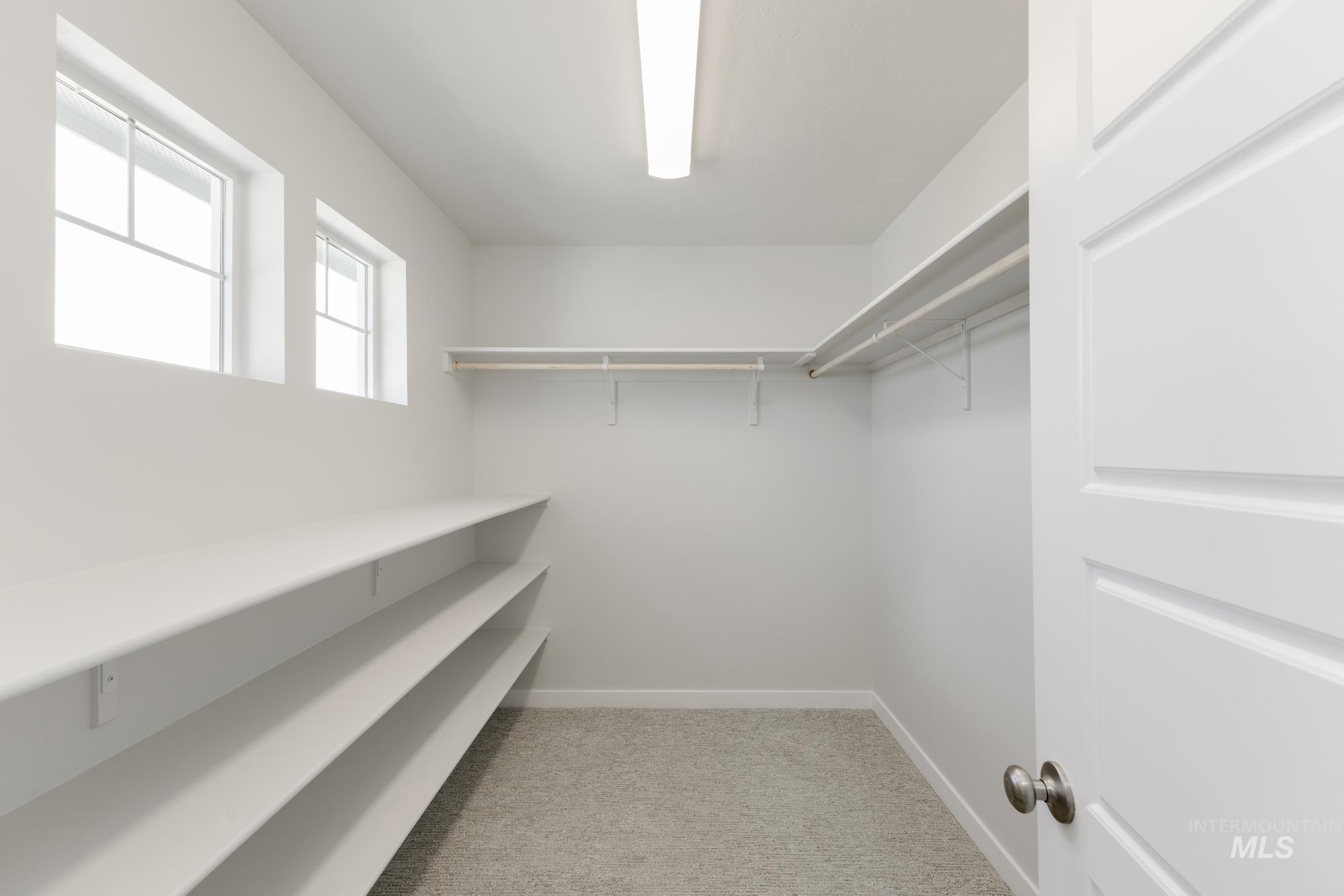 4223 E Woodmurra St, Meridian, Idaho 83642, 3 Bedrooms, 2.5 Bathrooms, Residential For Sale, Price $454,990,MLS 98956212