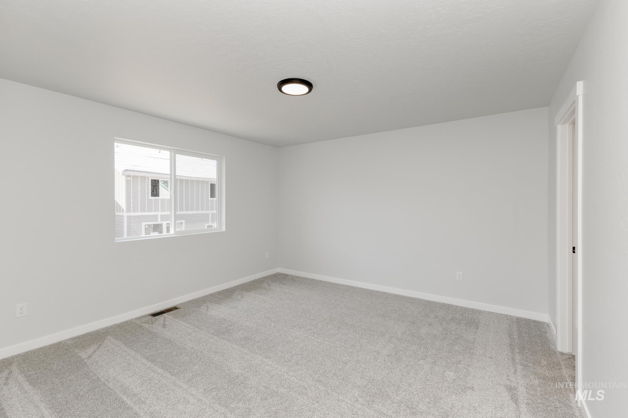 4209 E Woodmurra St, Meridian, Idaho 83642, 3 Bedrooms, 2.5 Bathrooms, Residential For Sale, Price $414,990,MLS 98956213