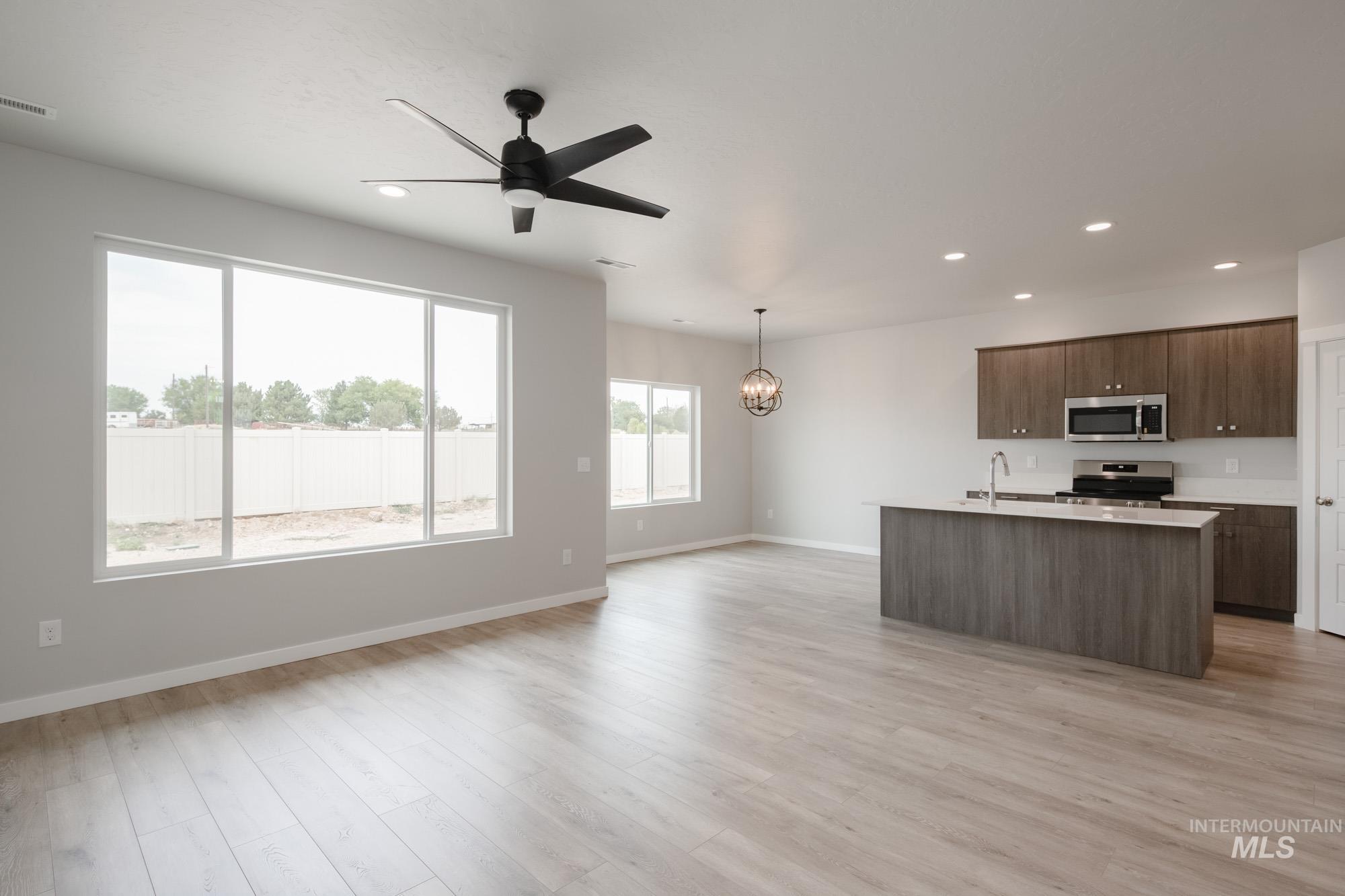 3440 W Morere Dr, Meridian, Idaho 83642, 3 Bedrooms, 2 Bathrooms, Residential For Sale, Price $449,990,MLS 98956222