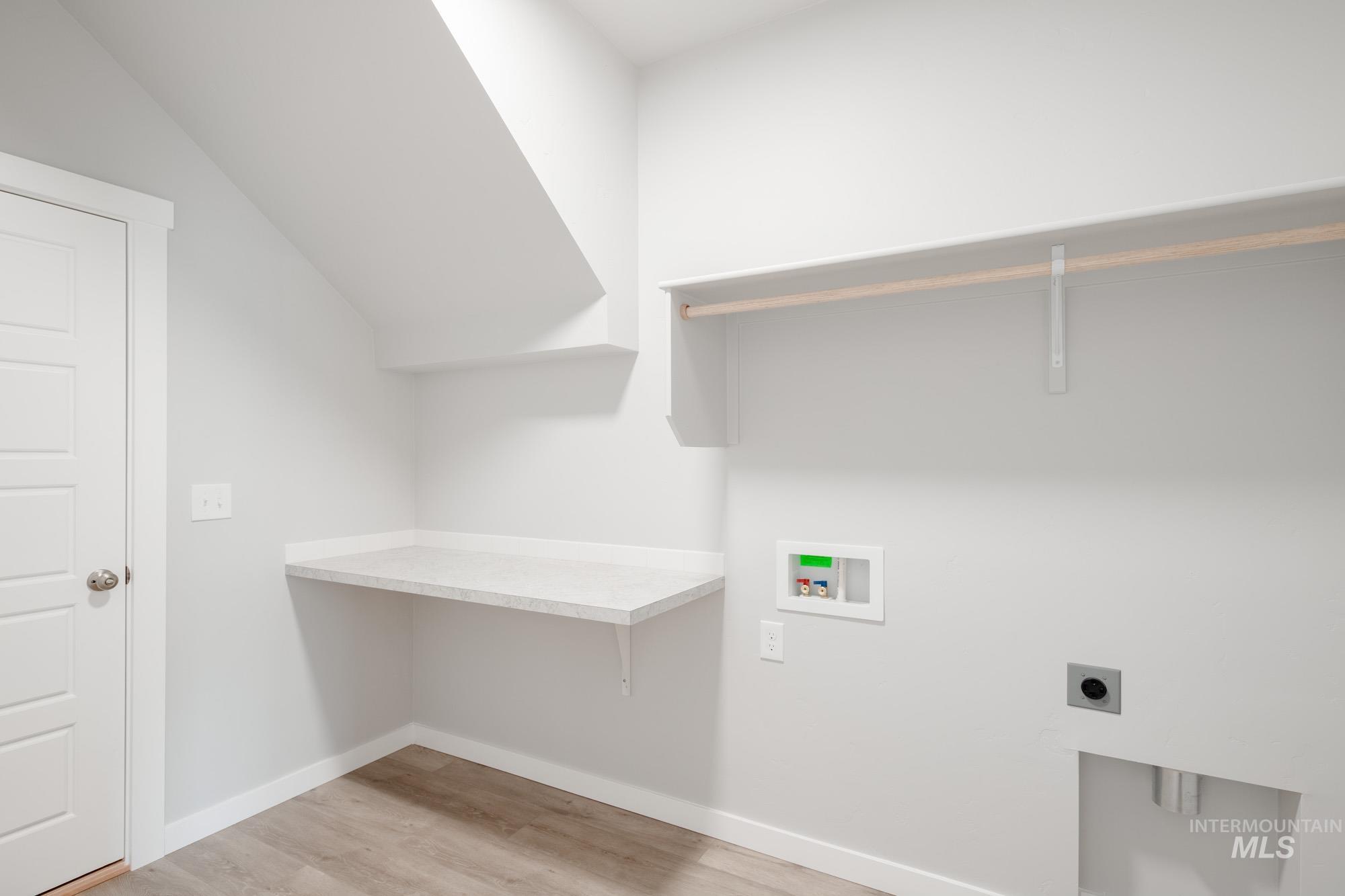 3440 W Morere Dr, Meridian, Idaho 83642, 3 Bedrooms, 2 Bathrooms, Residential For Sale, Price $449,990,MLS 98956222