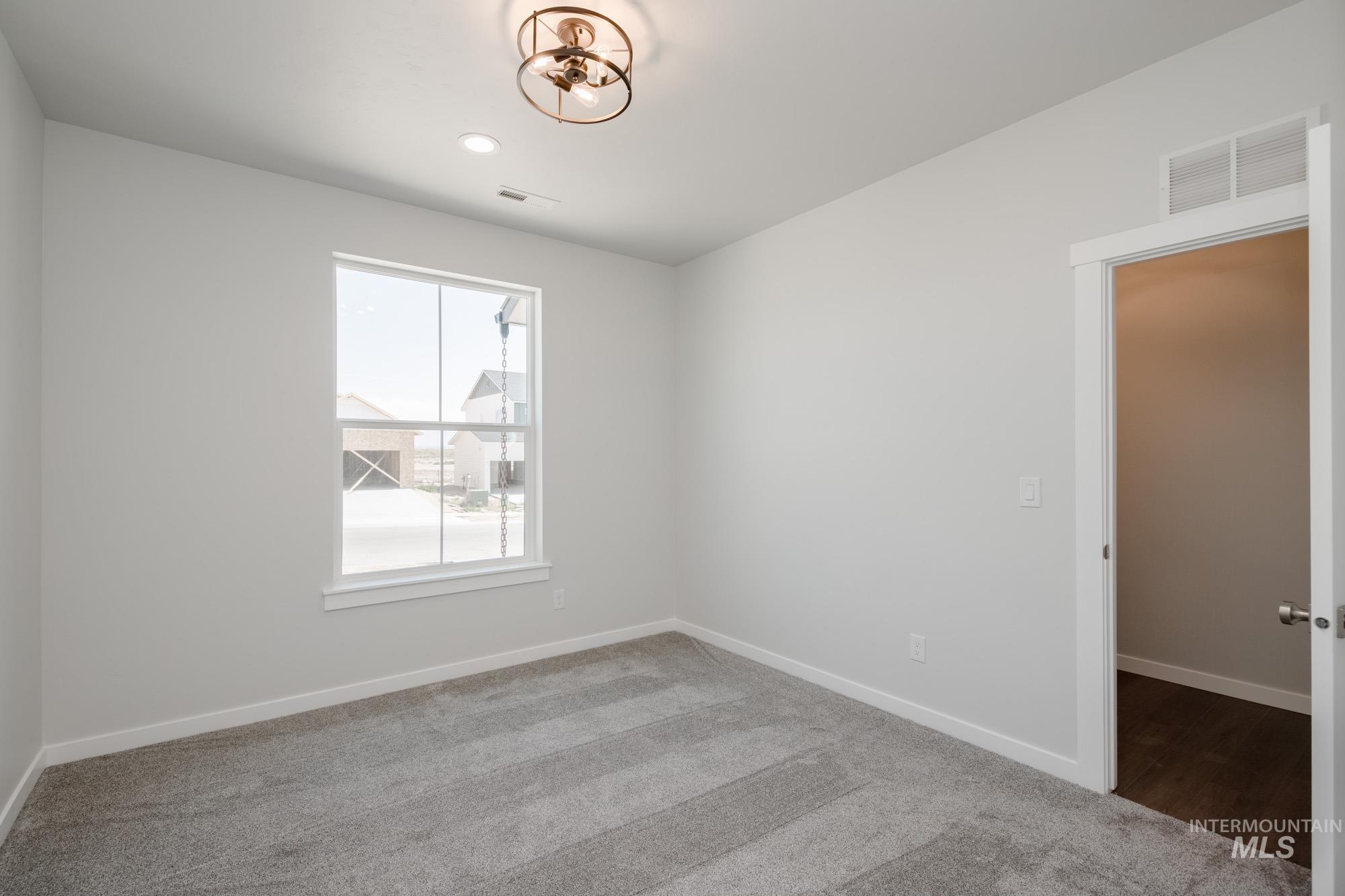 6447 S Sunfish Way, Boise, Idaho 83709, 5 Bedrooms, 3 Bathrooms, Residential For Sale, Price $634,990,MLS 98956230