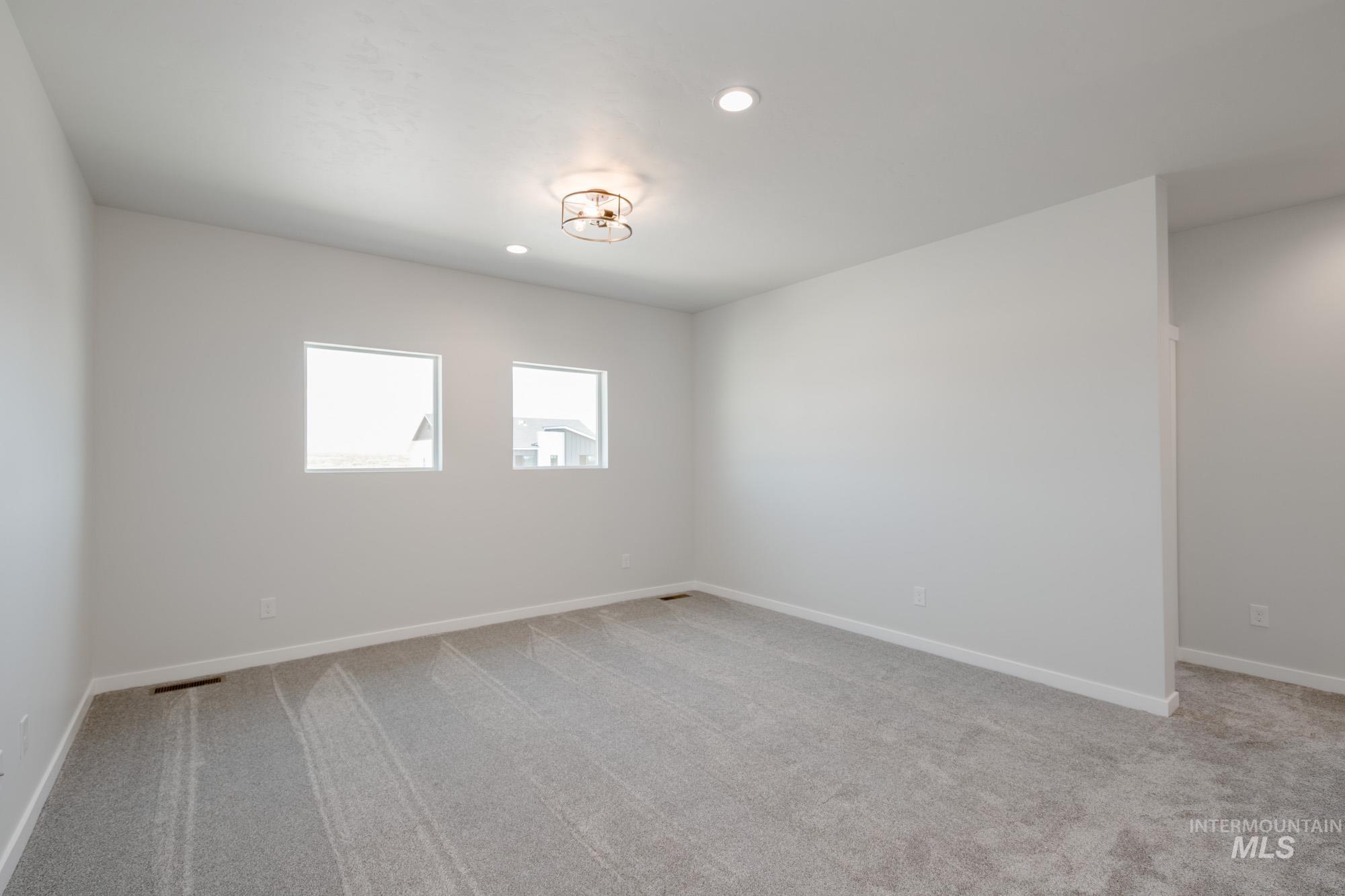 6447 S Sunfish Way, Boise, Idaho 83709, 5 Bedrooms, 3 Bathrooms, Residential For Sale, Price $634,990,MLS 98956230