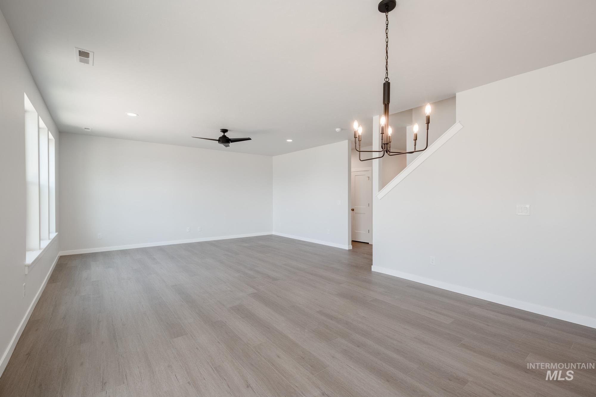 6447 S Sunfish Way, Boise, Idaho 83709, 5 Bedrooms, 3 Bathrooms, Residential For Sale, Price $634,990,MLS 98956230