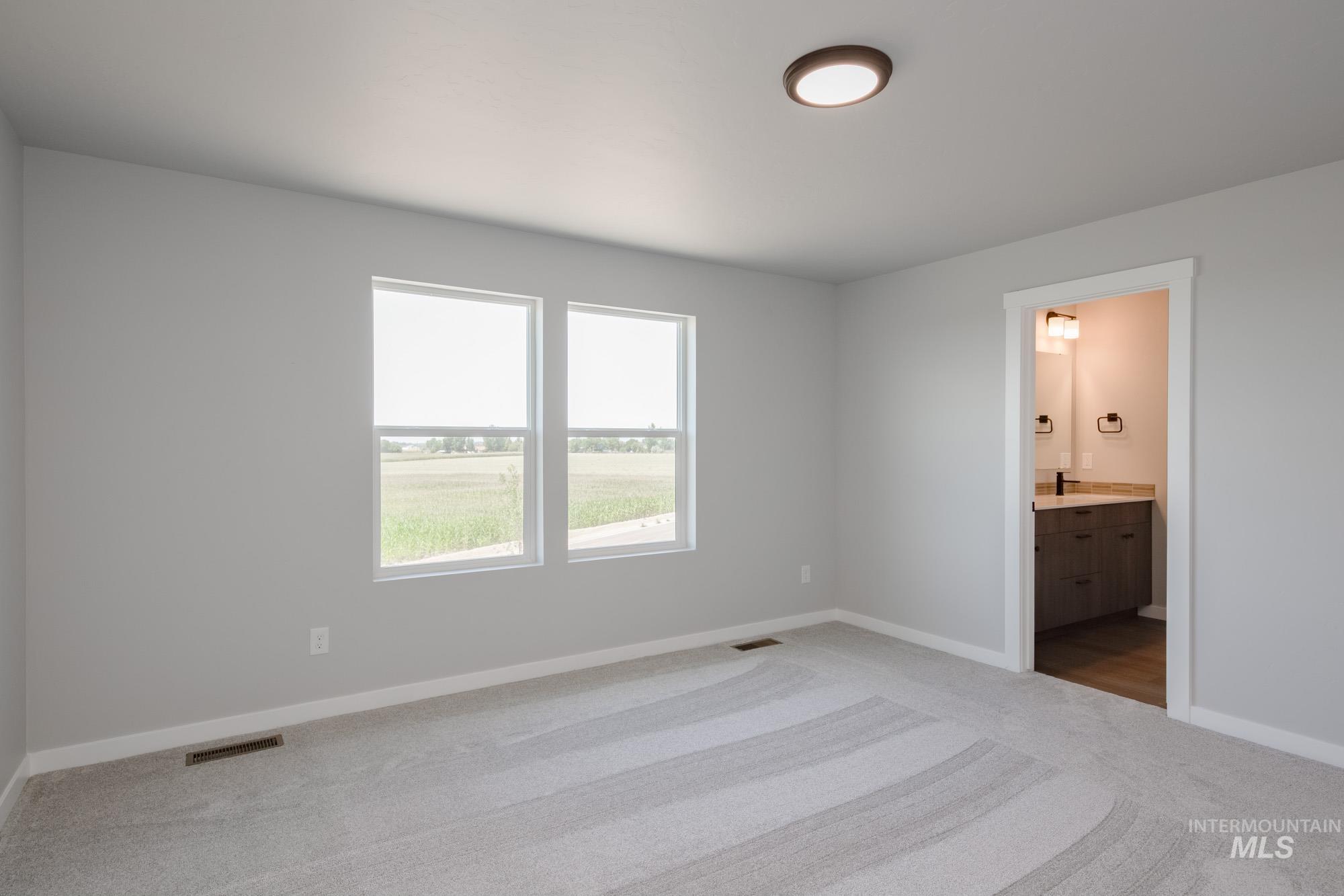 6817 S Old Farm Ave, Meridian, Idaho 83642, 3 Bedrooms, 2.5 Bathrooms, Residential For Sale, Price $414,990,MLS 98956239