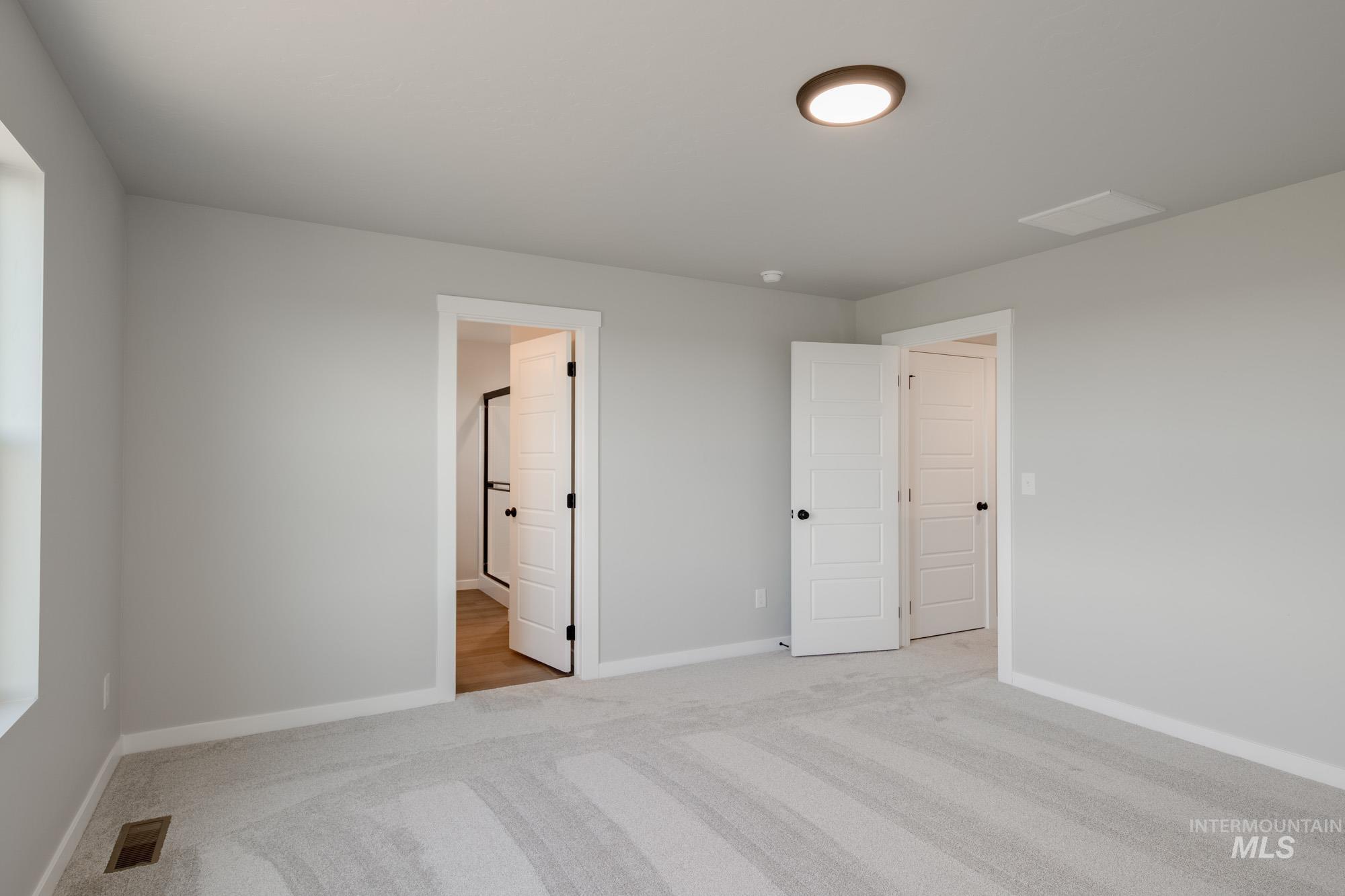 6817 S Old Farm Ave, Meridian, Idaho 83642, 3 Bedrooms, 2.5 Bathrooms, Residential For Sale, Price $414,990,MLS 98956239