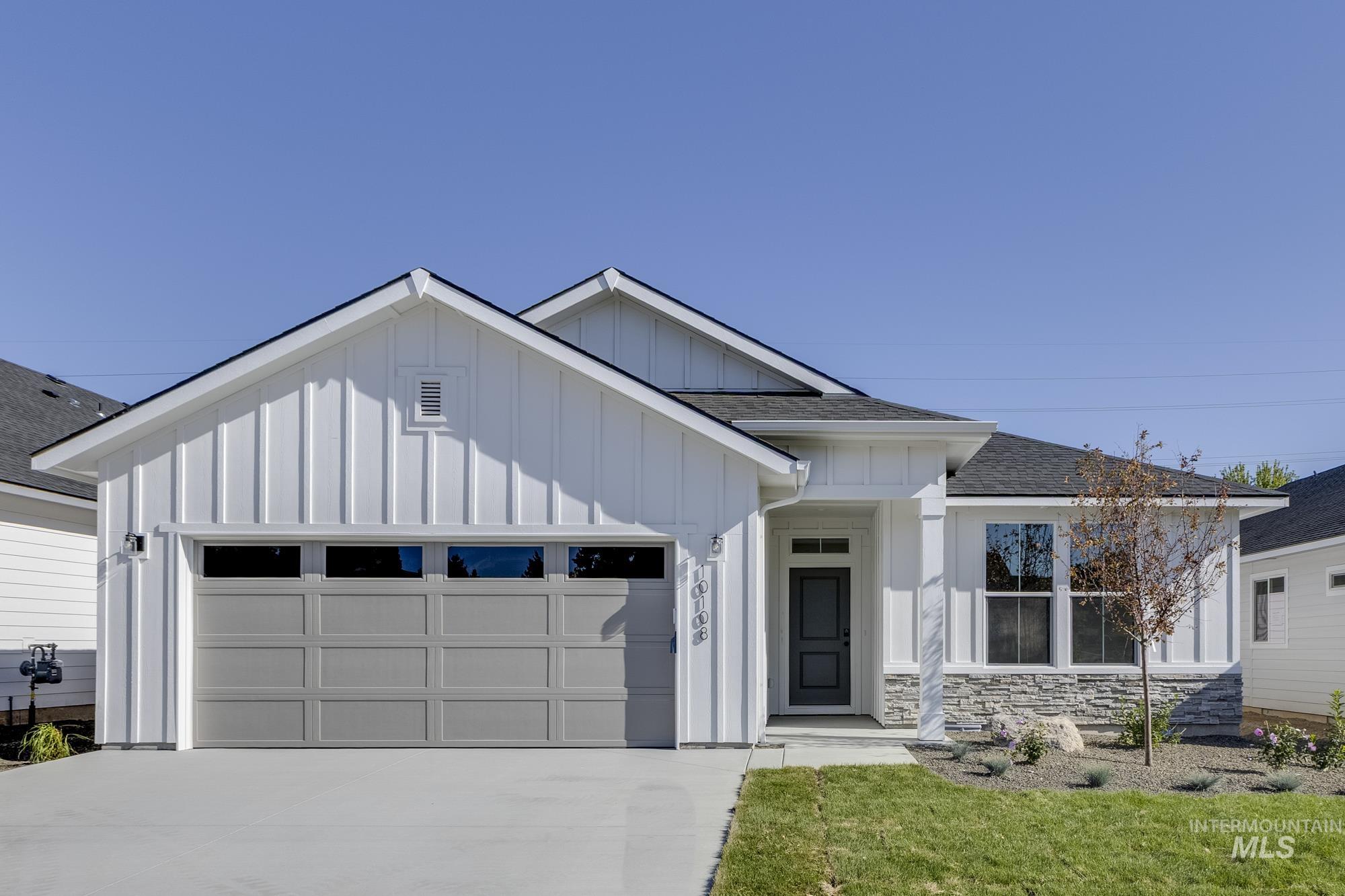 10108 W La Jolla Ct, Boise, Idaho 83709, 3 Bedrooms, 2 Bathrooms, Residential For Sale, Price $489,990,MLS 98956240