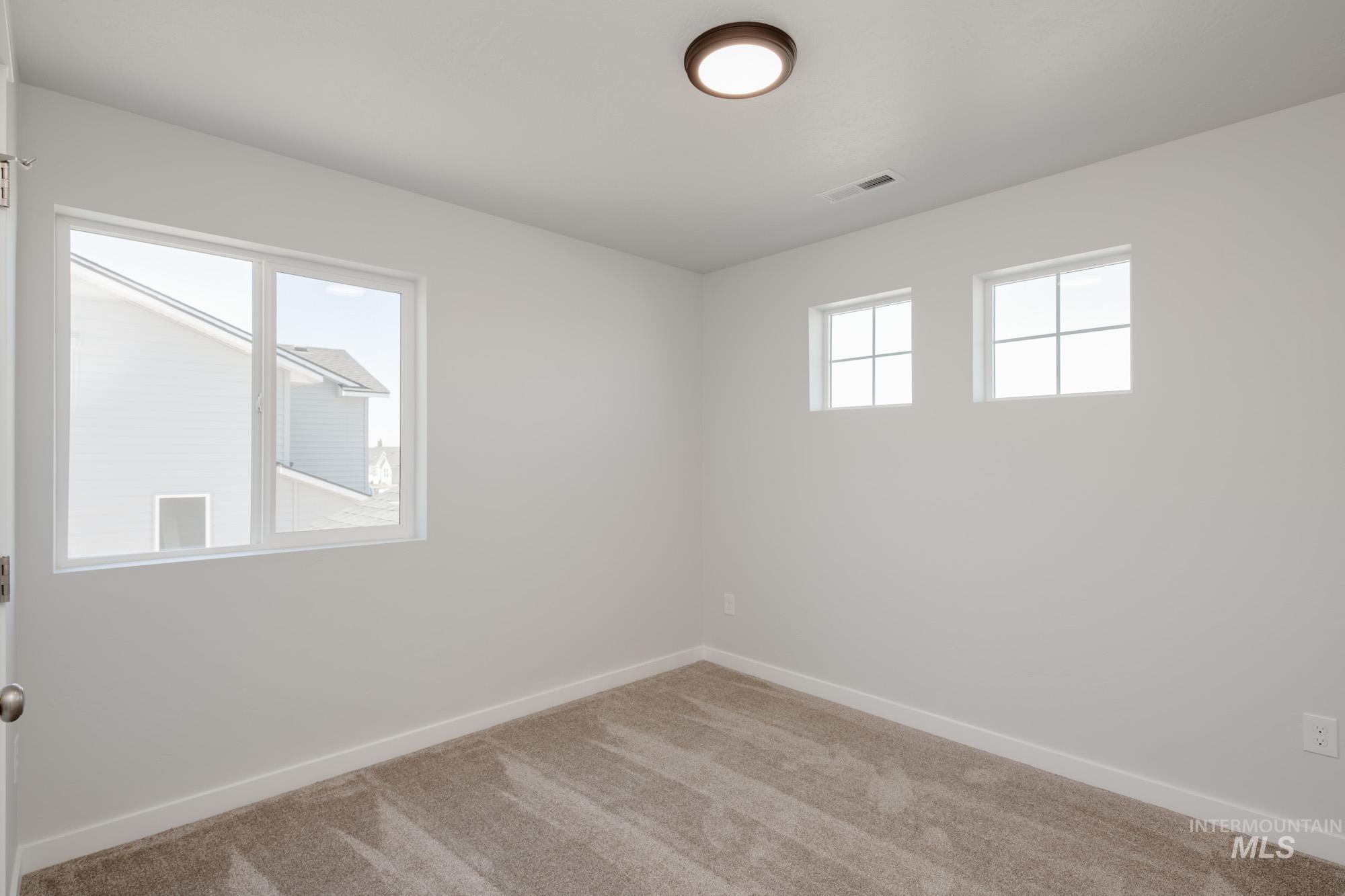 13307 Excavation Dr, Caldwell, Idaho 83607, 4 Bedrooms, 2.5 Bathrooms, Residential For Sale, Price $424,990,MLS 98956250