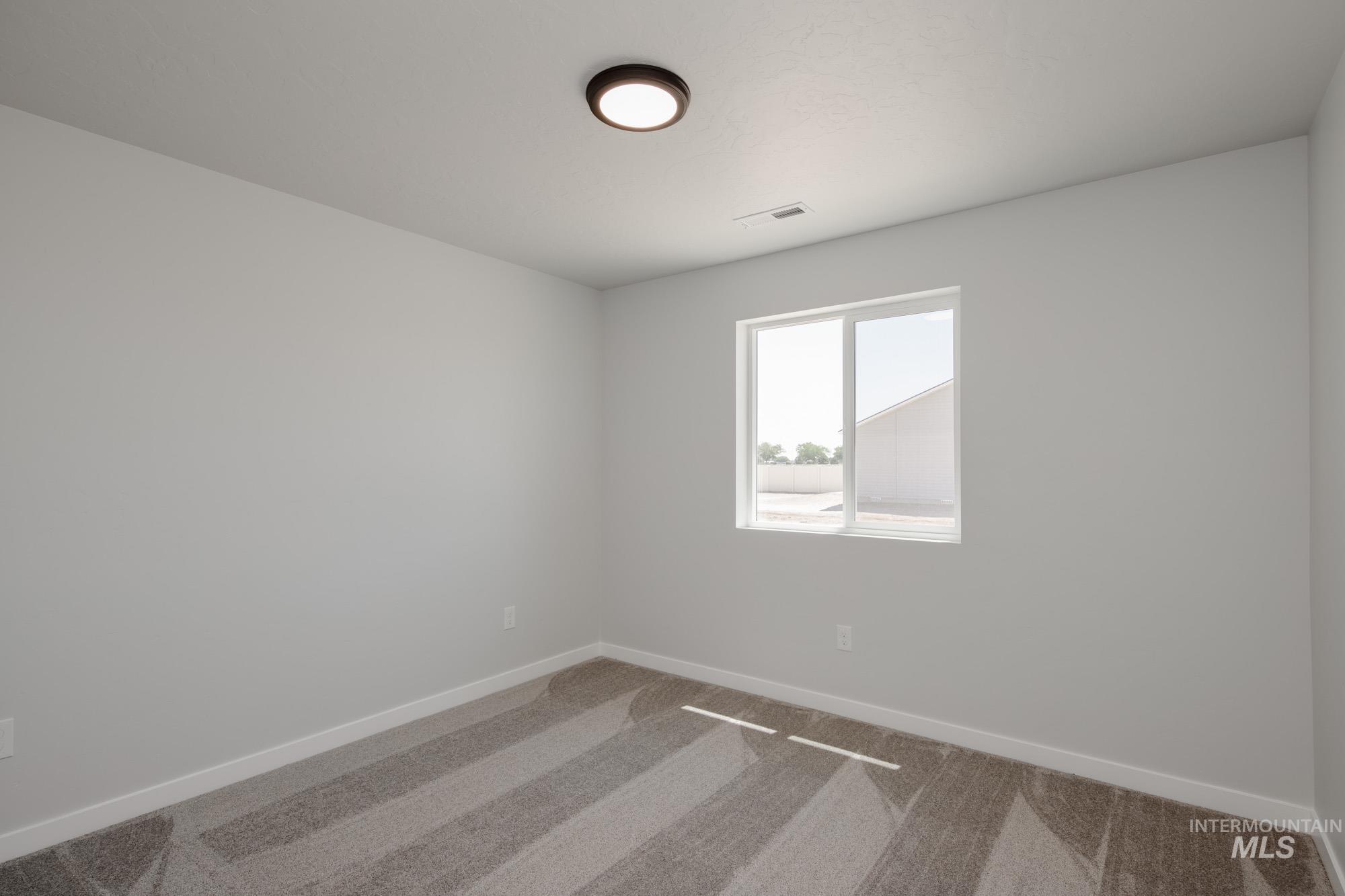 16272 Fill Ave, Caldwell, Idaho 83607, 4 Bedrooms, 2 Bathrooms, Residential For Sale, Price $394,990,MLS 98956253