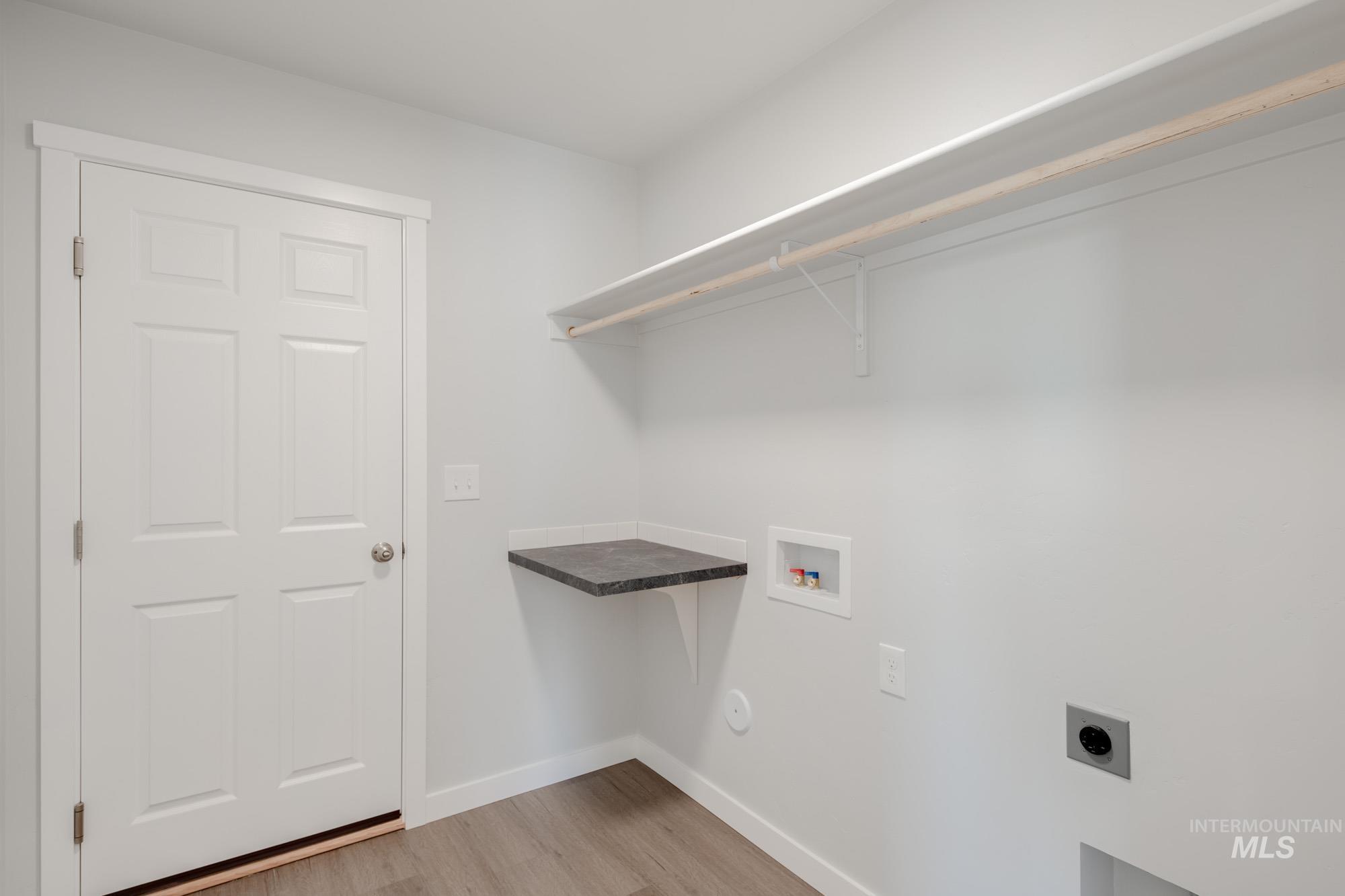 16272 Fill Ave, Caldwell, Idaho 83607, 4 Bedrooms, 2 Bathrooms, Residential For Sale, Price $394,990,MLS 98956253