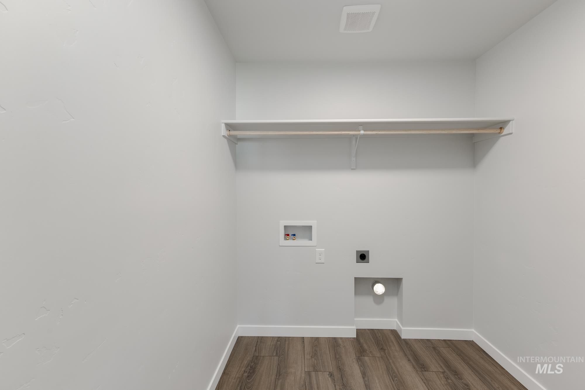 13317 Cut St, Caldwell, Idaho 83607, 4 Bedrooms, 2.5 Bathrooms, Residential For Sale, Price $429,990,MLS 98956255