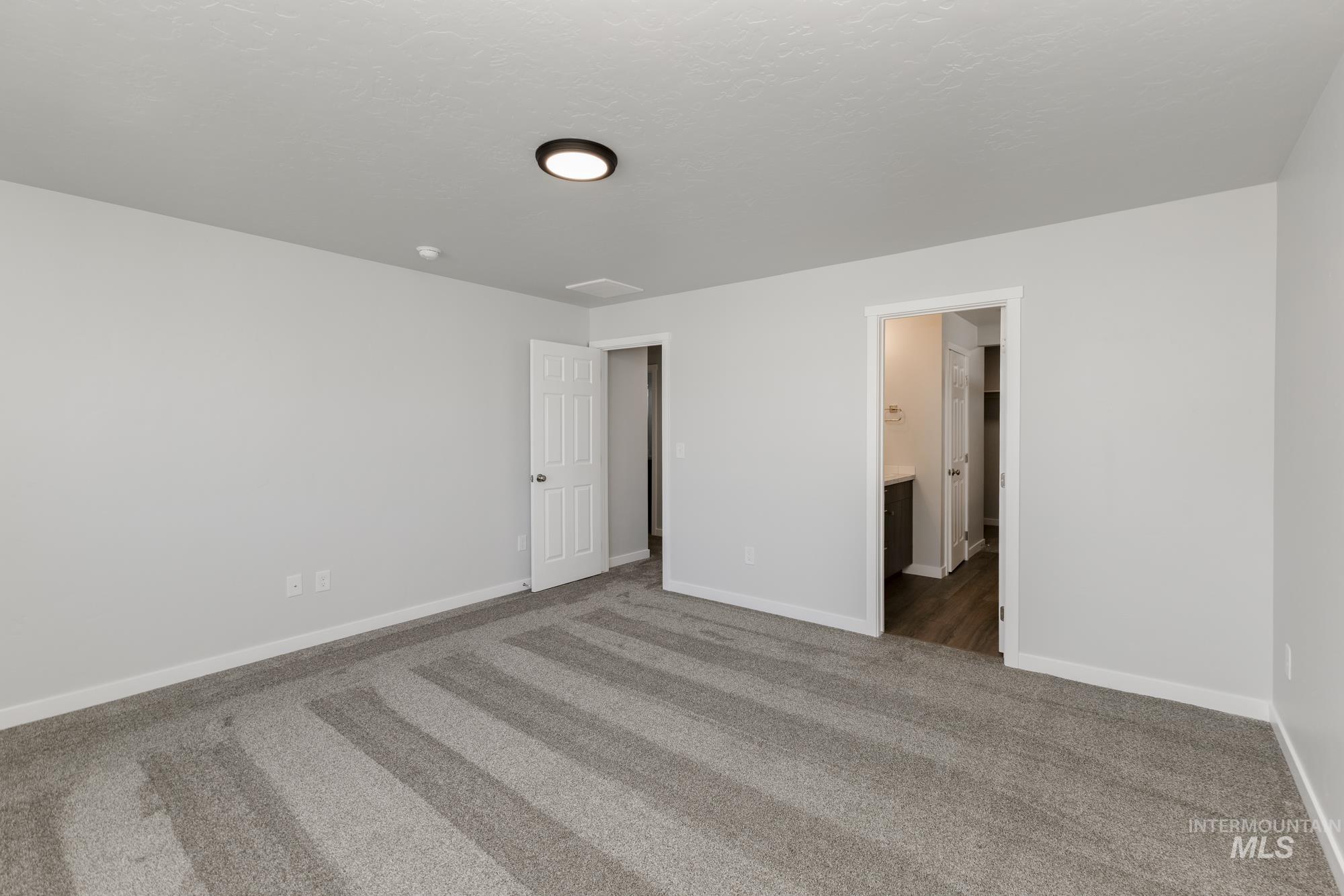 13317 Cut St, Caldwell, Idaho 83607, 4 Bedrooms, 2.5 Bathrooms, Residential For Sale, Price $429,990,MLS 98956255