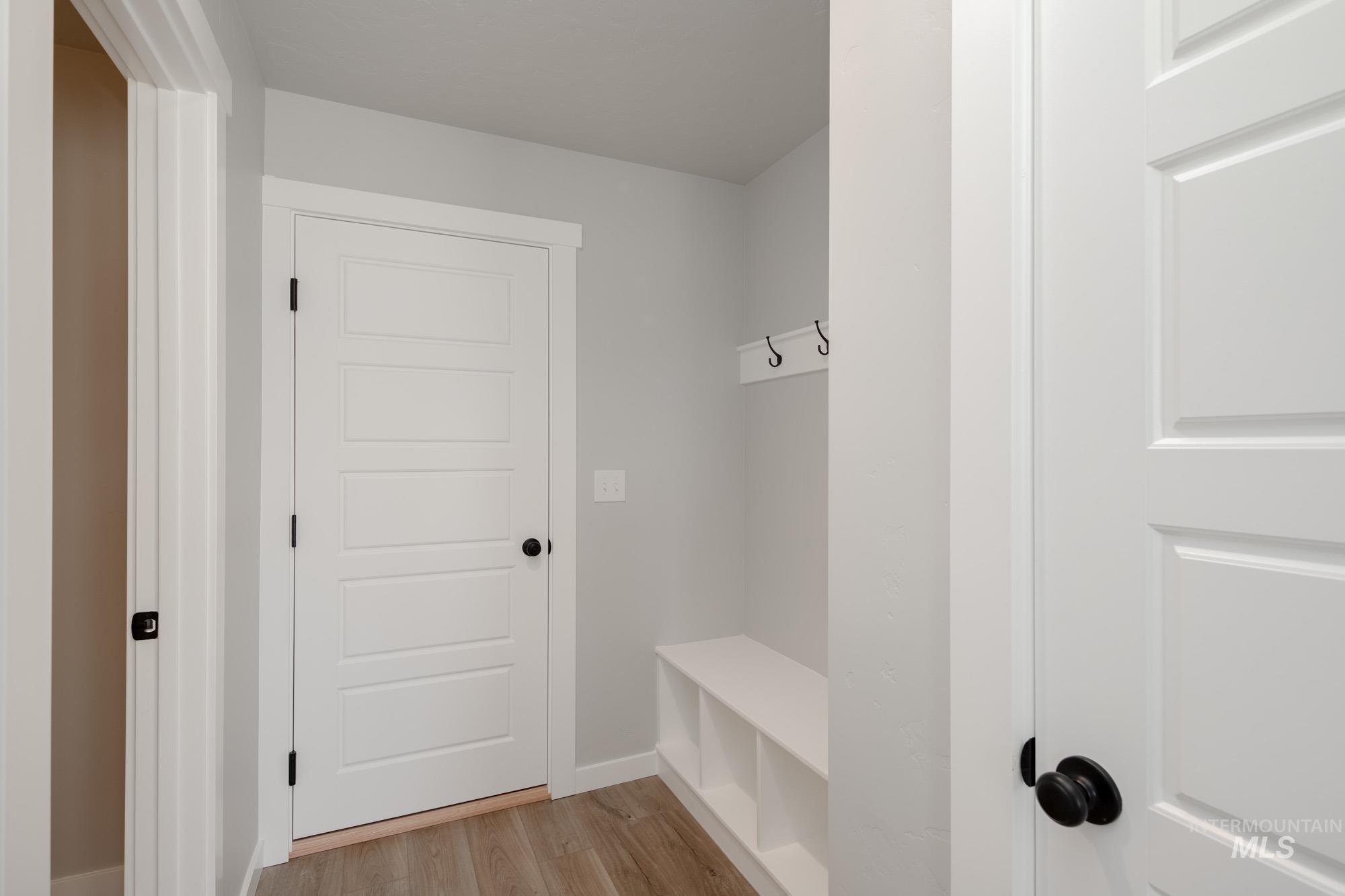 5328 Castleton Ave, Nampa, Idaho 83686, 4 Bedrooms, 2.5 Bathrooms, Residential For Sale, Price $474,990,MLS 98956260