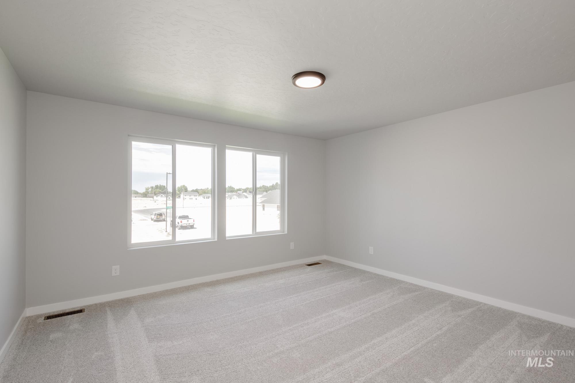 5328 Castleton Ave, Nampa, Idaho 83686, 4 Bedrooms, 2.5 Bathrooms, Residential For Sale, Price $474,990,MLS 98956260