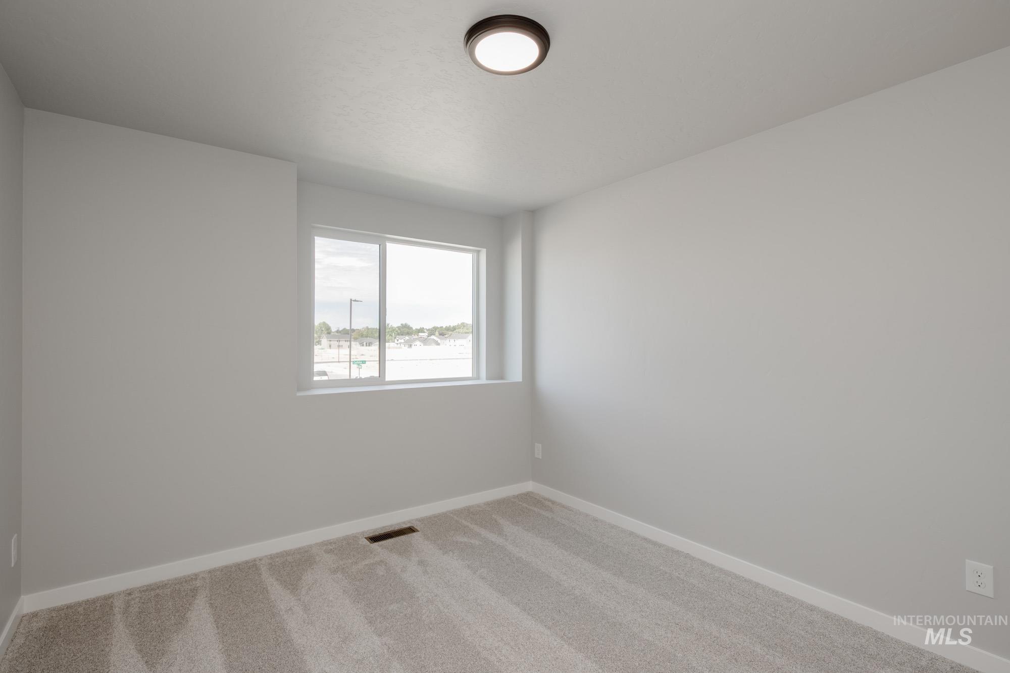 5328 Castleton Ave, Nampa, Idaho 83686, 4 Bedrooms, 2.5 Bathrooms, Residential For Sale, Price $474,990,MLS 98956260