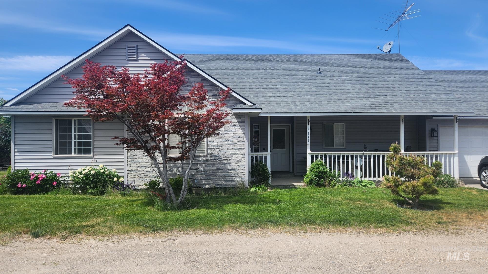 5111 Barnard Ln, Fruitland, Idaho 83619, 3 Bedrooms, 2 Bathrooms, Residential For Sale, Price $498,000,MLS 98956270