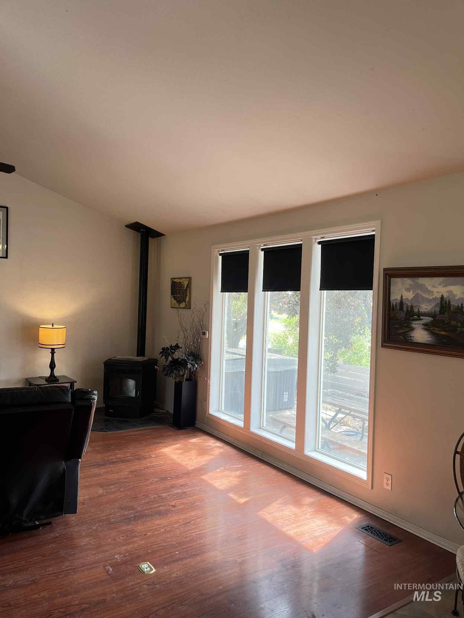 5111 Barnard Ln, Fruitland, Idaho 83619, 3 Bedrooms, 2 Bathrooms, Residential For Sale, Price $498,000,MLS 98956270