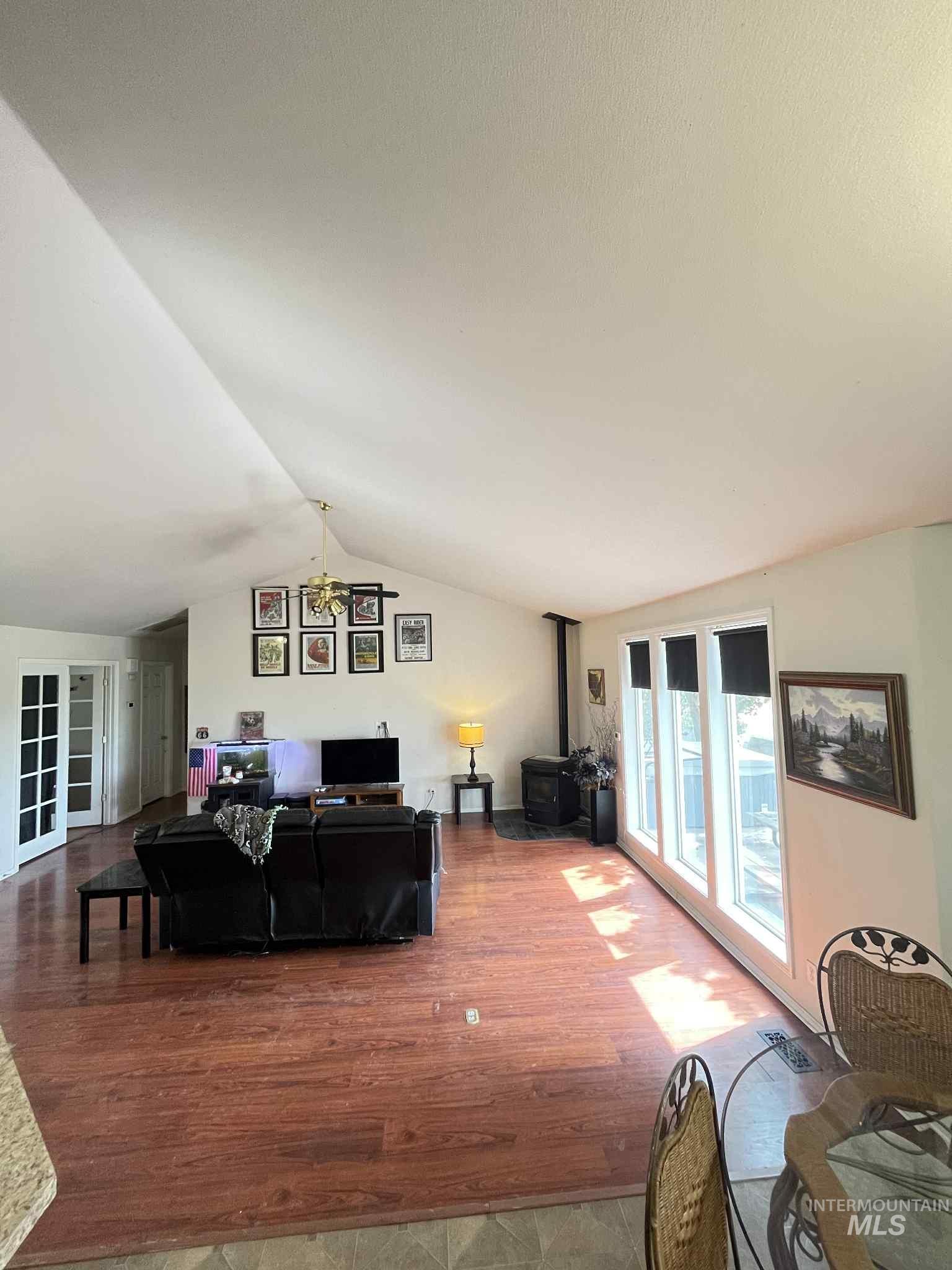 5111 Barnard Ln, Fruitland, Idaho 83619, 3 Bedrooms, 2 Bathrooms, Residential For Sale, Price $498,000,MLS 98956270