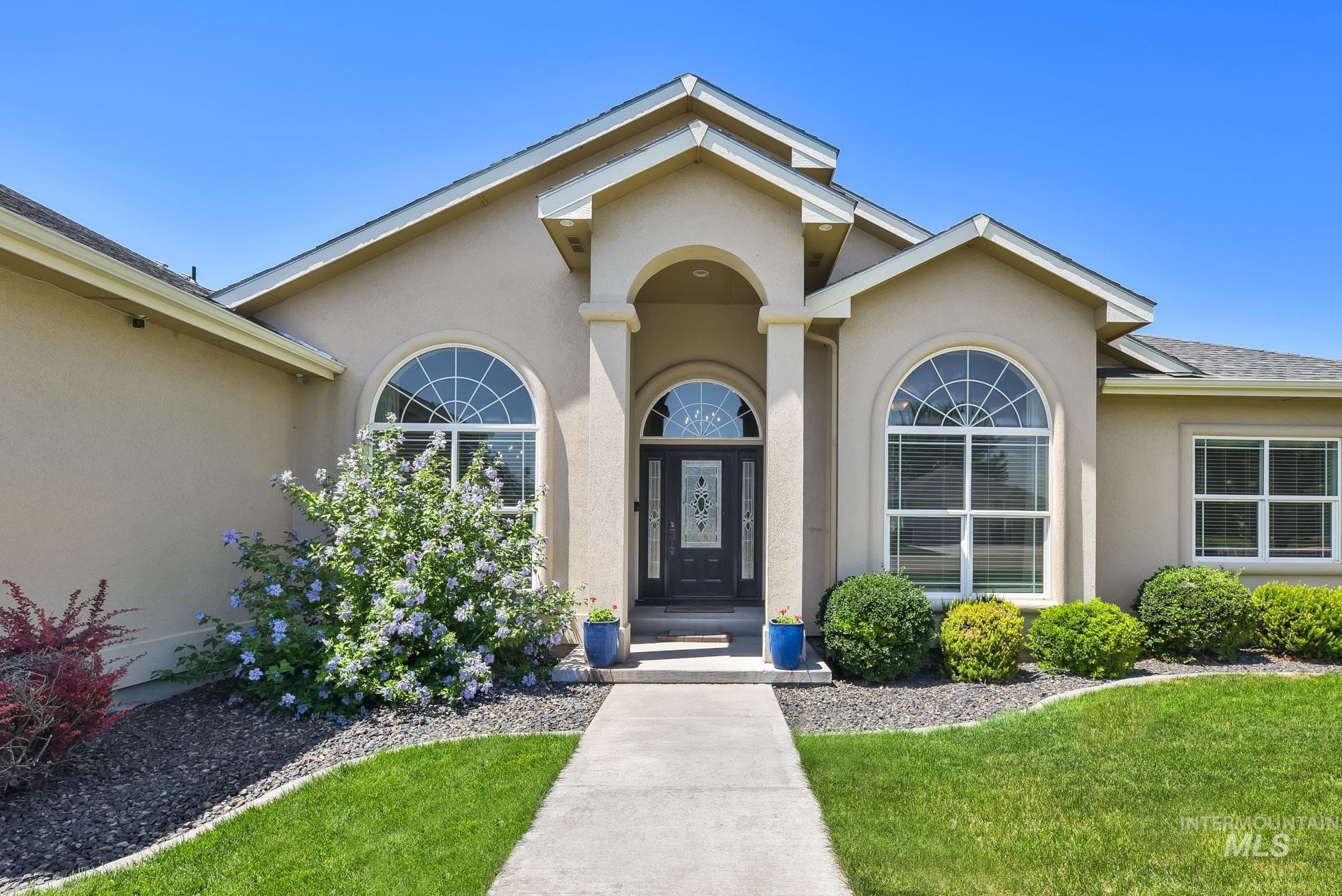 2025 N 6th E, Mountain Home, Idaho 83647, 4 Bedrooms, 3.5 Bathrooms, Residential For Sale, Price $739,000,MLS 98956280