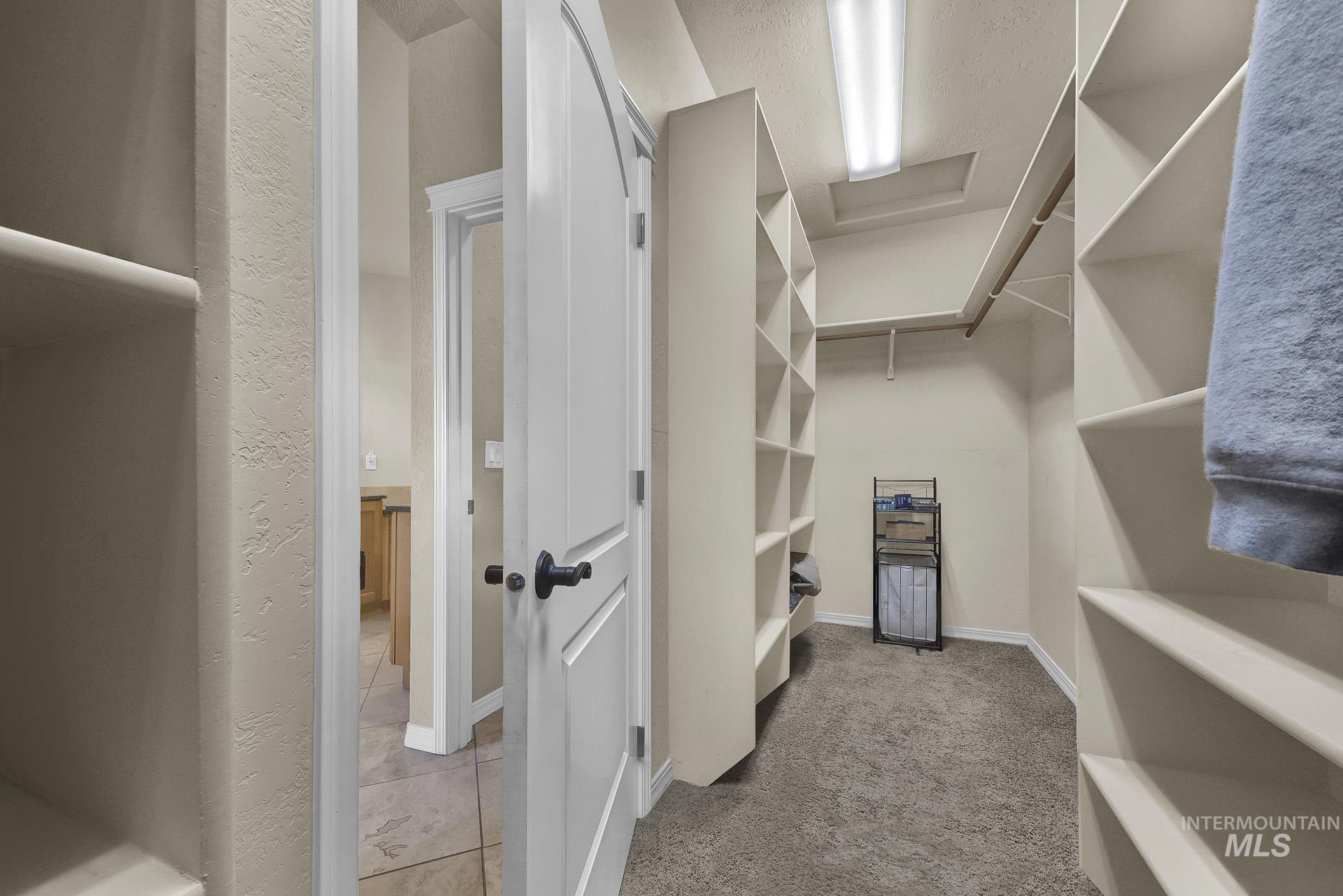 2025 N 6th E, Mountain Home, Idaho 83647, 4 Bedrooms, 3.5 Bathrooms, Residential For Sale, Price $739,000,MLS 98956280