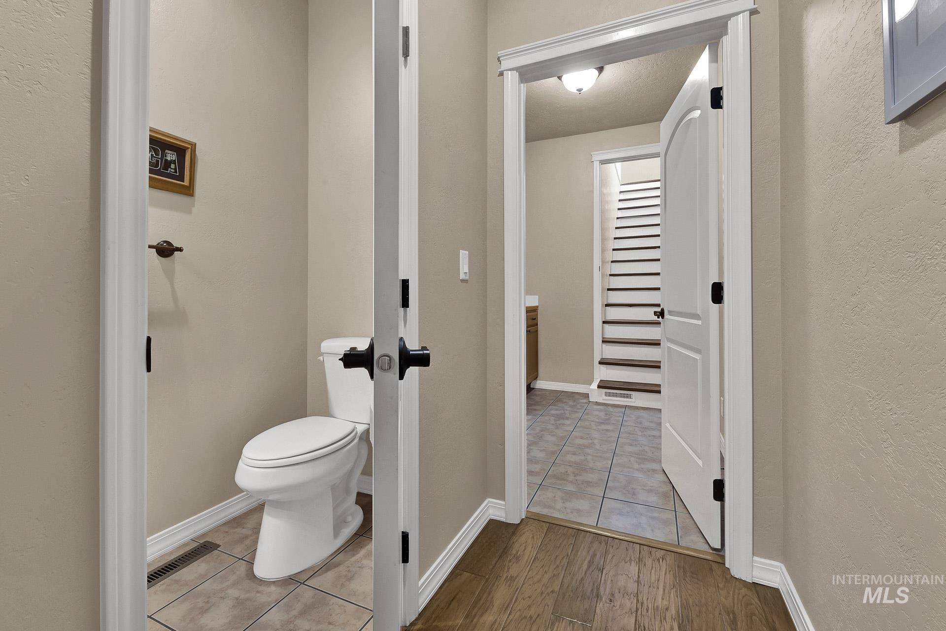 2025 N 6th E, Mountain Home, Idaho 83647, 4 Bedrooms, 3.5 Bathrooms, Residential For Sale, Price $739,000,MLS 98956280