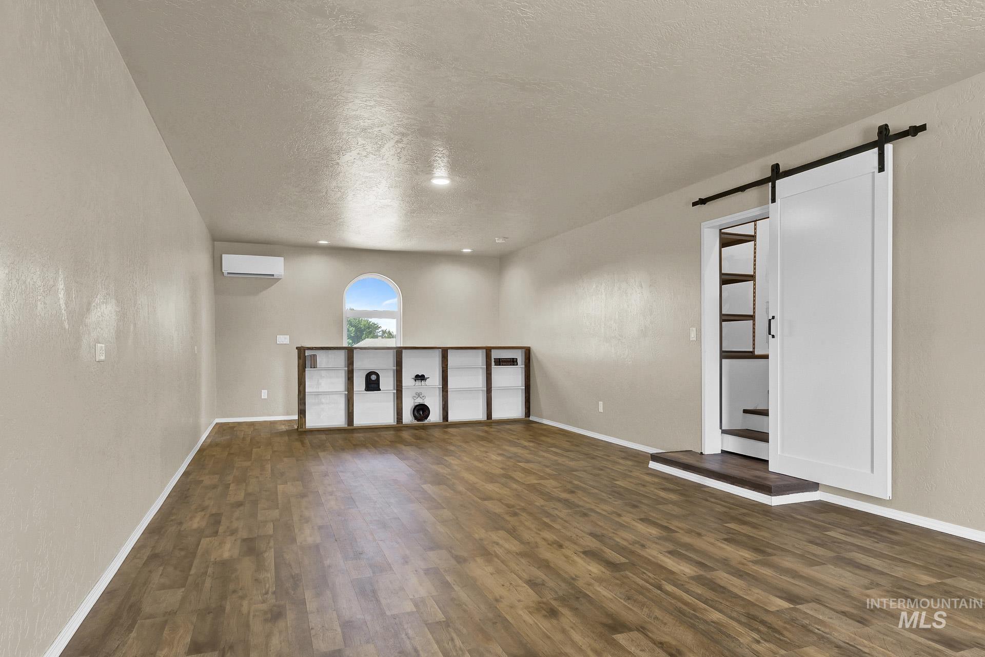 2025 N 6th E, Mountain Home, Idaho 83647, 4 Bedrooms, 3.5 Bathrooms, Residential For Sale, Price $739,000,MLS 98956280