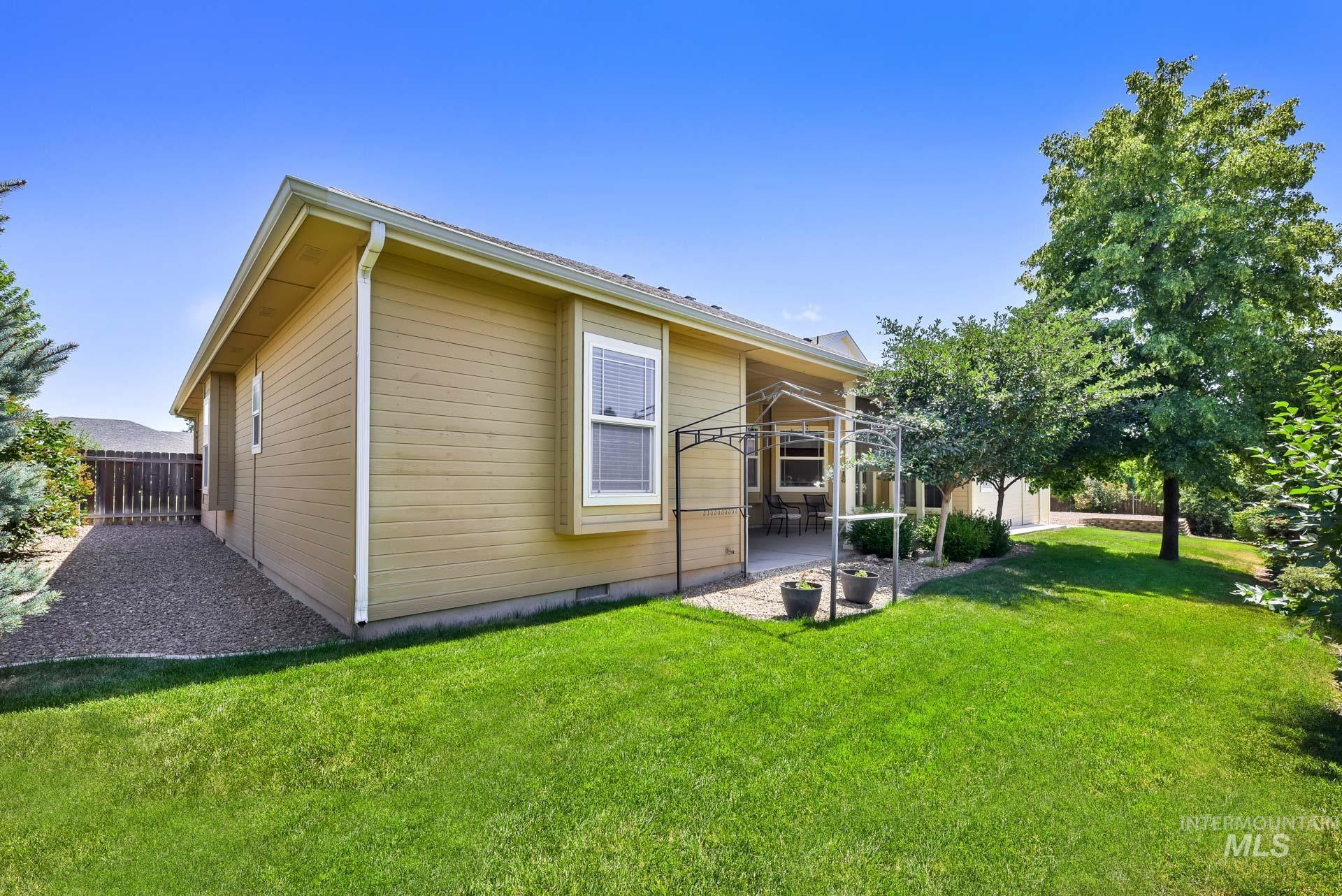 2025 N 6th E, Mountain Home, Idaho 83647, 4 Bedrooms, 3.5 Bathrooms, Residential For Sale, Price $739,000,MLS 98956280