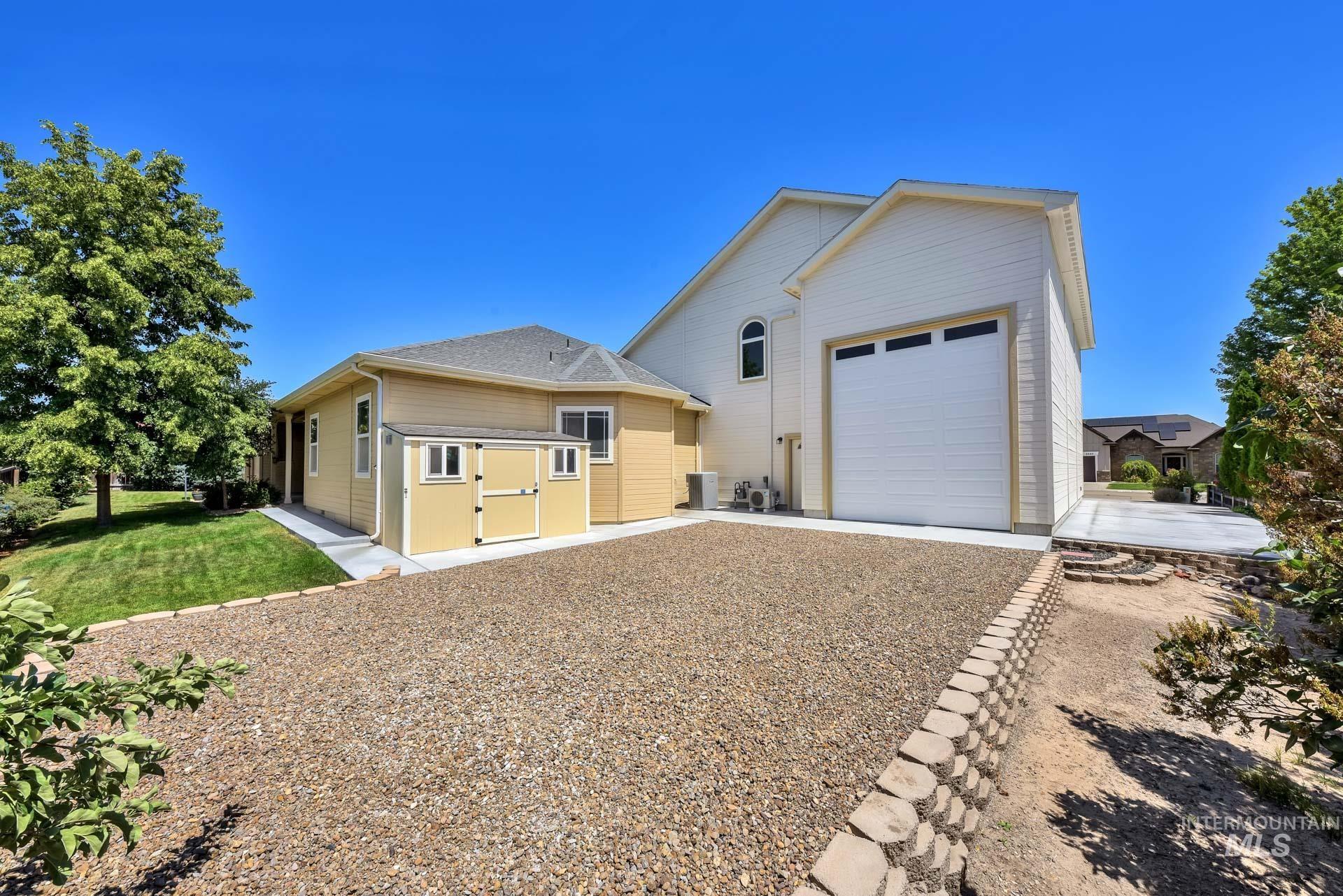 2025 N 6th E, Mountain Home, Idaho 83647, 4 Bedrooms, 3.5 Bathrooms, Residential For Sale, Price $739,000,MLS 98956280