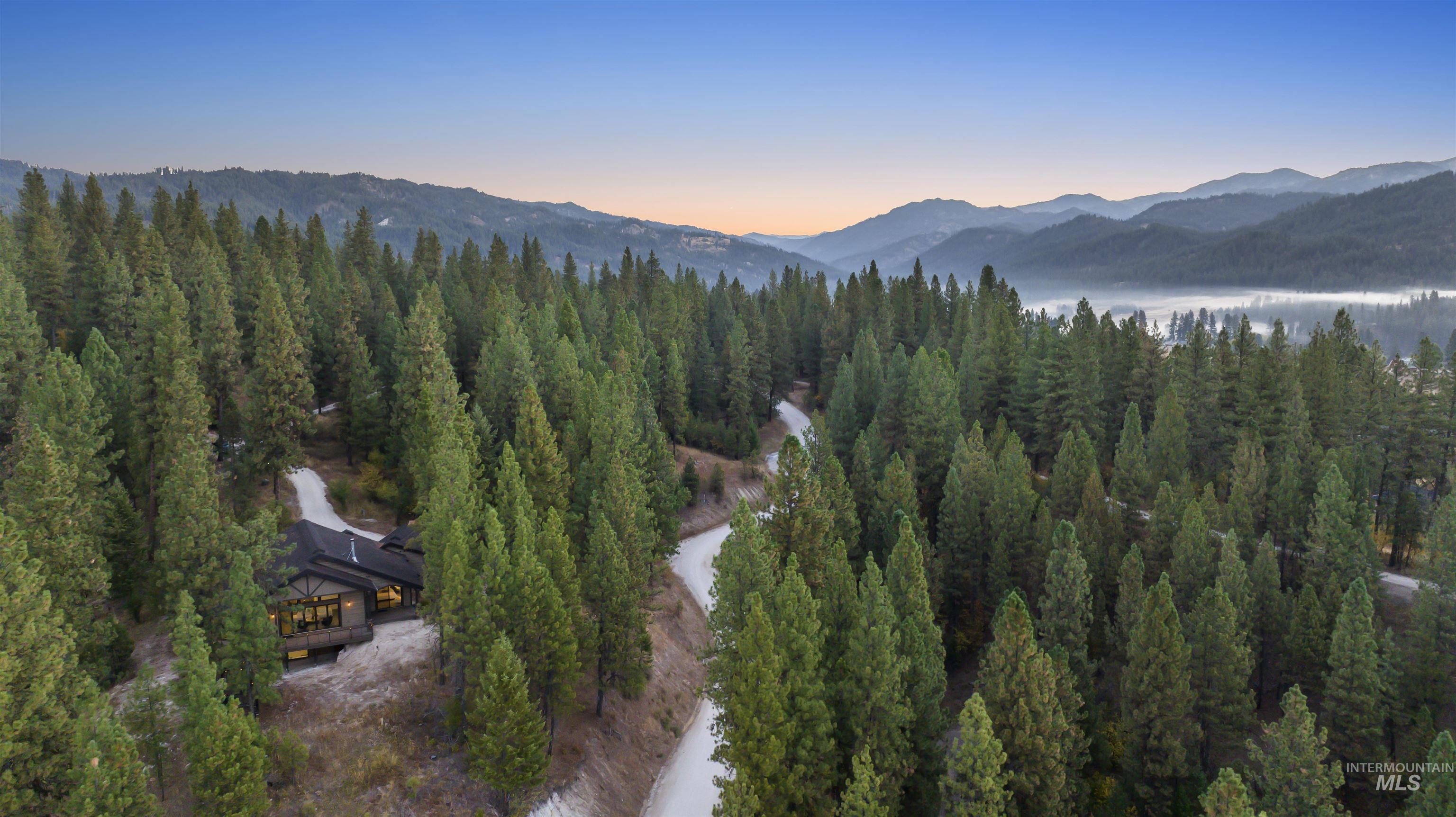 17 Madelyn Ct, Garden Valley, Idaho 83622, 4 Bedrooms, 4 Bathrooms, Residential For Sale, Price $2,275,000, 98956281