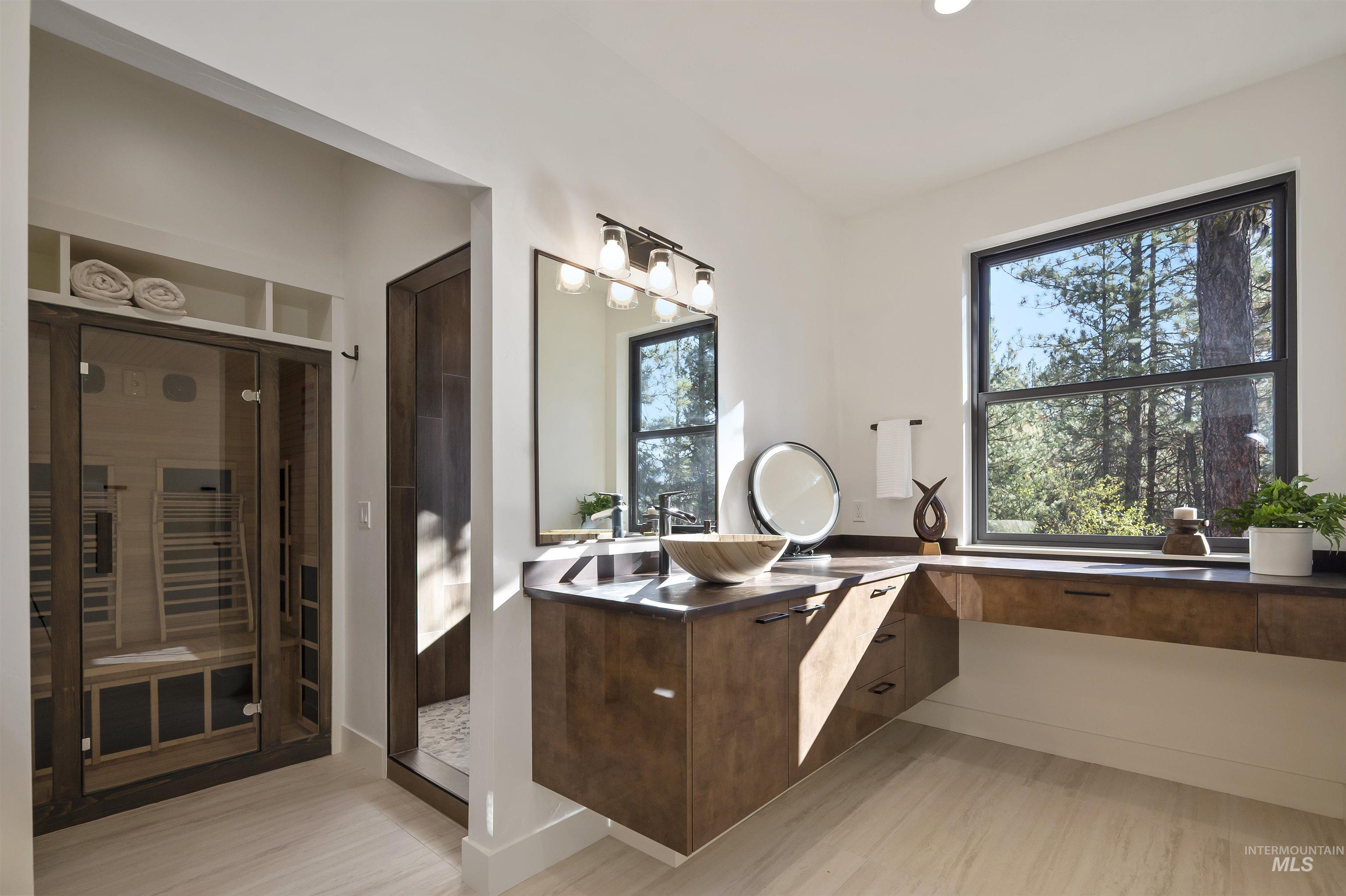 17 Madelyn Ct, Garden Valley, Idaho 83622, 4 Bedrooms, 4 Bathrooms, Residential For Sale, Price $2,275,000, 98956281