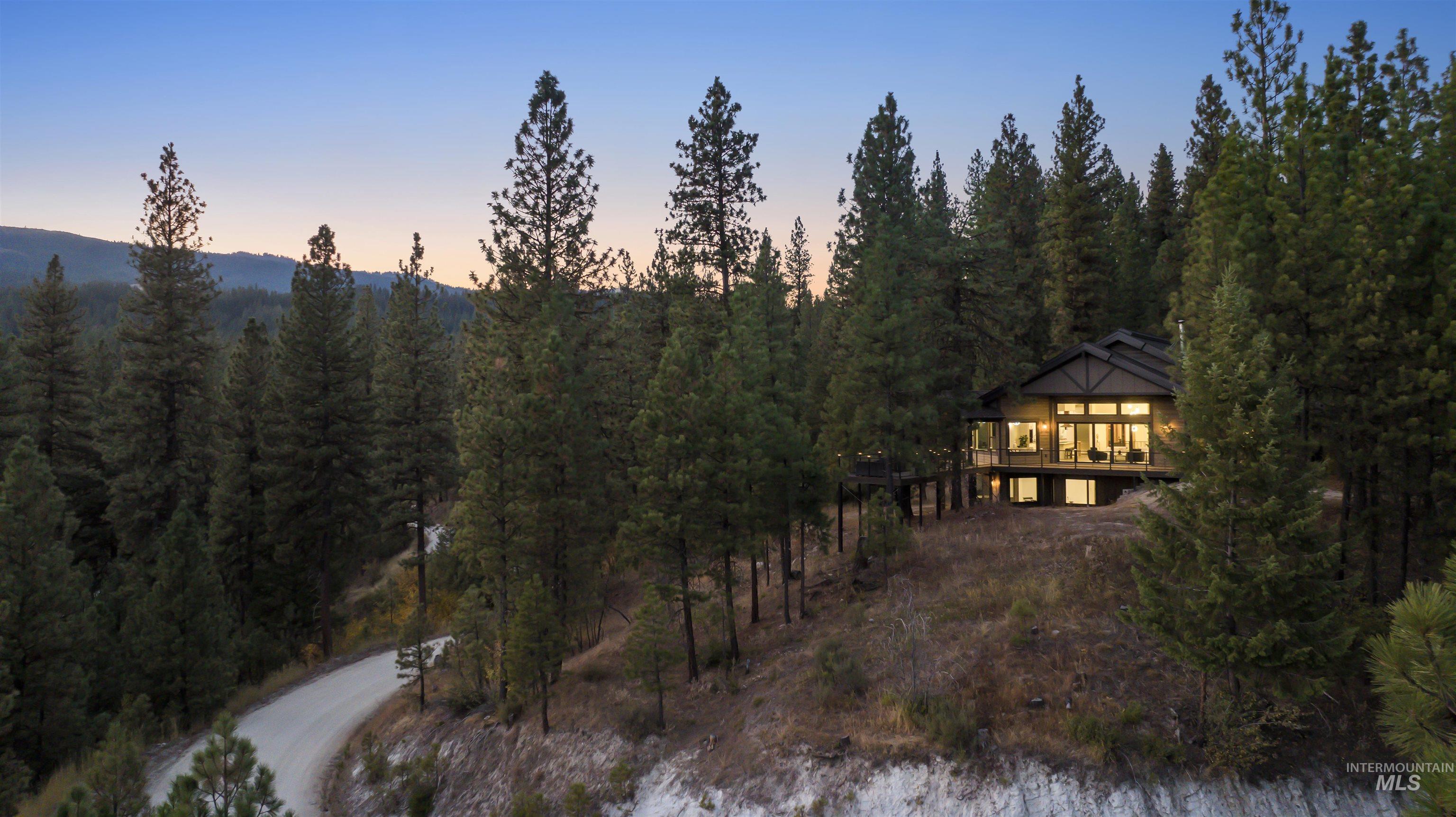 17 Madelyn Ct, Garden Valley, Idaho 83622, 4 Bedrooms, 4 Bathrooms, Residential For Sale, Price $2,275,000, 98956281