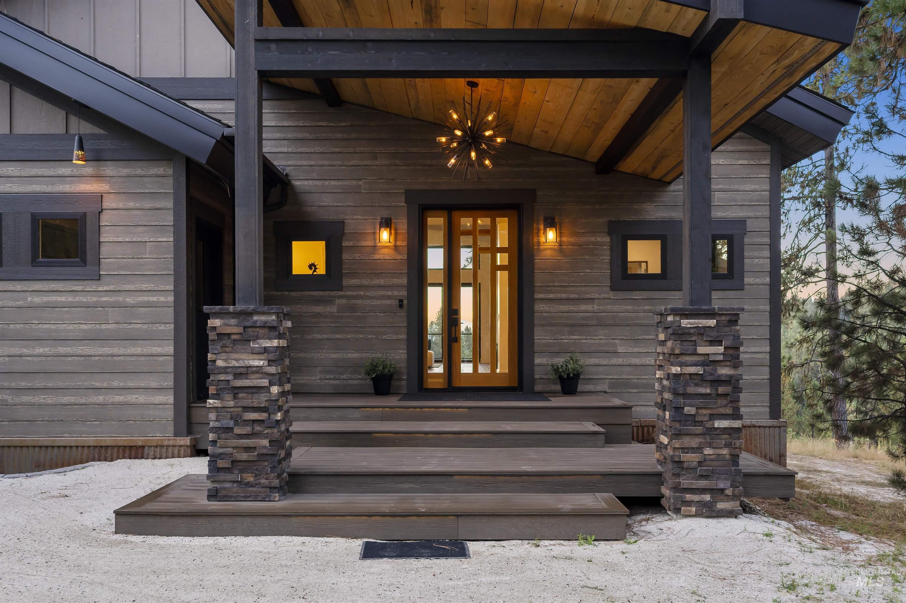 17 Madelyn Ct, Garden Valley, Idaho 83622, 4 Bedrooms, 4 Bathrooms, Residential For Sale, Price $2,275,000, 98956281