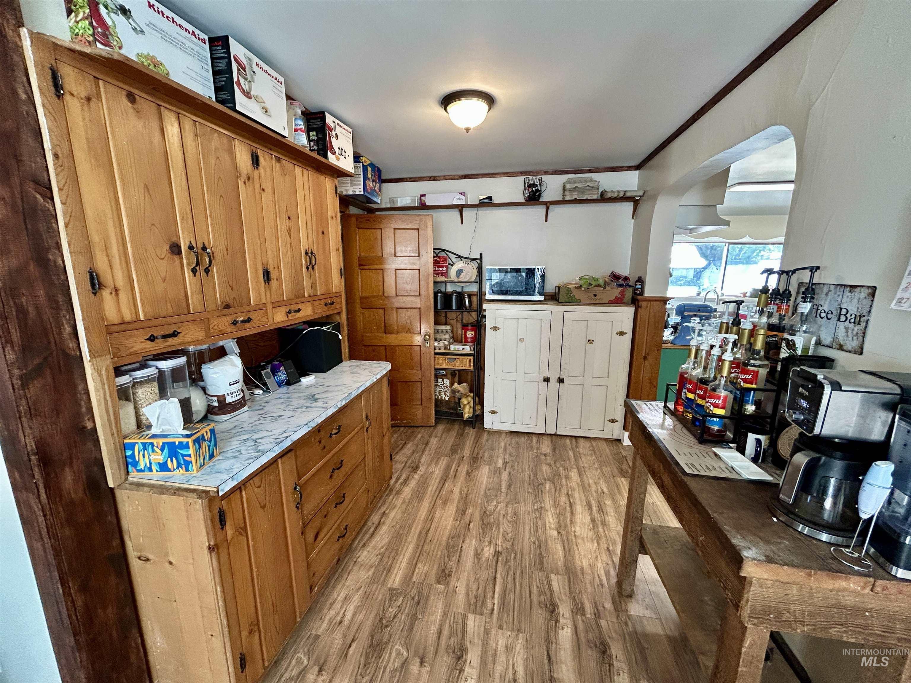 110 S 2nd St., Pomeroy, Washington 99347, 4 Bedrooms, 2 Bathrooms, Residential For Sale, Price $213,000,MLS 98956327