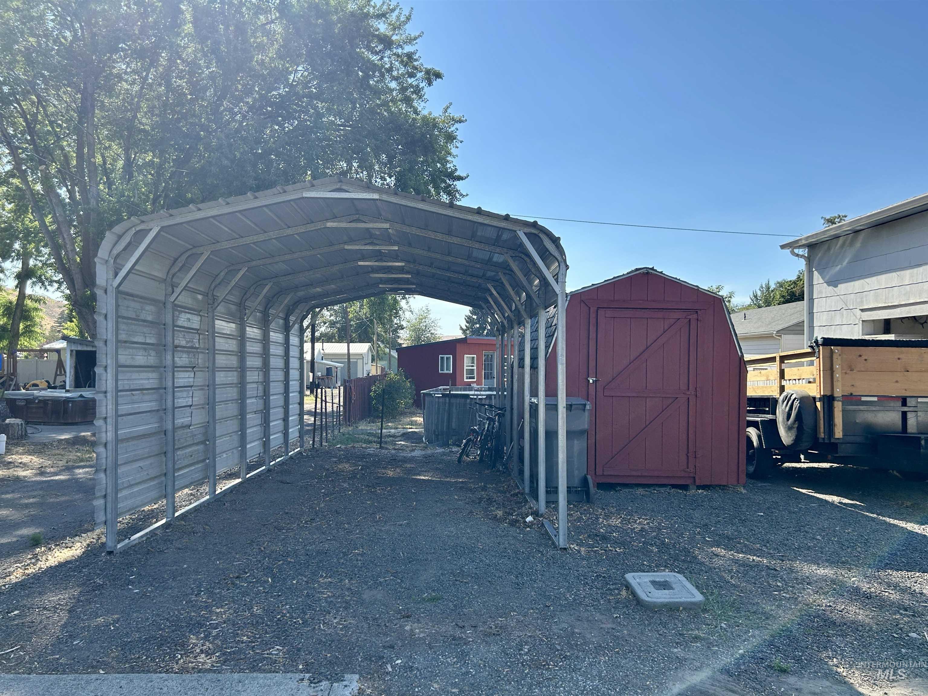 110 S 2nd St., Pomeroy, Washington 99347, 4 Bedrooms, 2 Bathrooms, Residential For Sale, Price $213,000,MLS 98956327