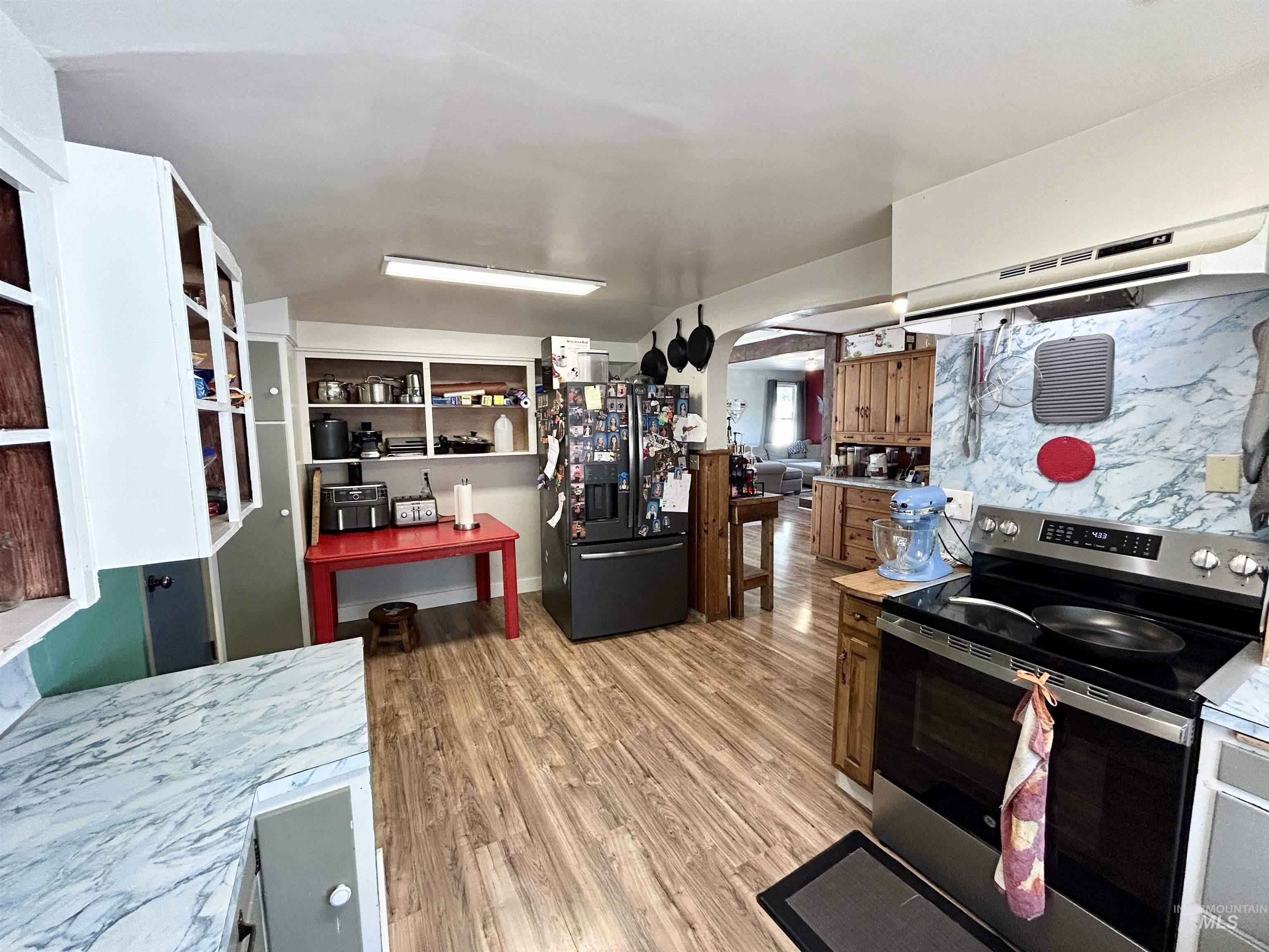 110 S 2nd St., Pomeroy, Washington 99347, 4 Bedrooms, 2 Bathrooms, Residential For Sale, Price $213,000,MLS 98956327