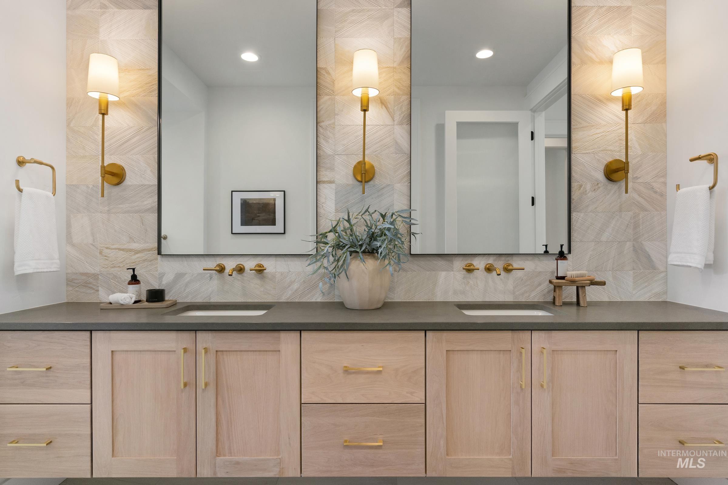 3204 N Harvest Moon Way, Eagle, Idaho 83616, 3 Bedrooms, 2.5 Bathrooms, Residential For Sale, Price $1,550,490,MLS 98956373