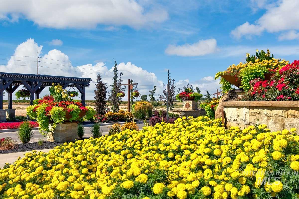 3204 N Harvest Moon Way, Eagle, Idaho 83616, 3 Bedrooms, 2.5 Bathrooms, Residential For Sale, Price $1,550,490,MLS 98956373