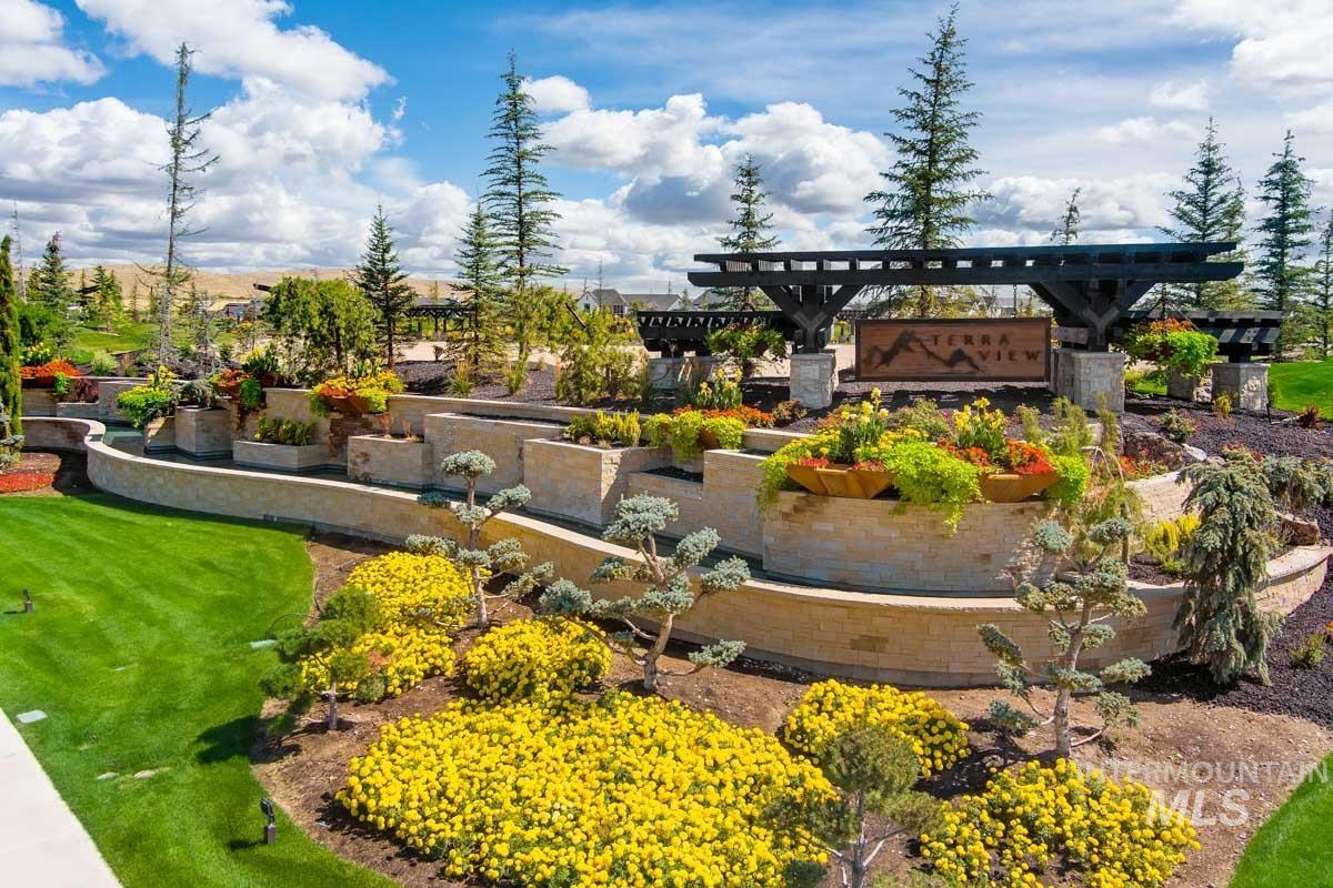 3204 N Harvest Moon Way, Eagle, Idaho 83616, 3 Bedrooms, 2.5 Bathrooms, Residential For Sale, Price $1,550,490,MLS 98956373